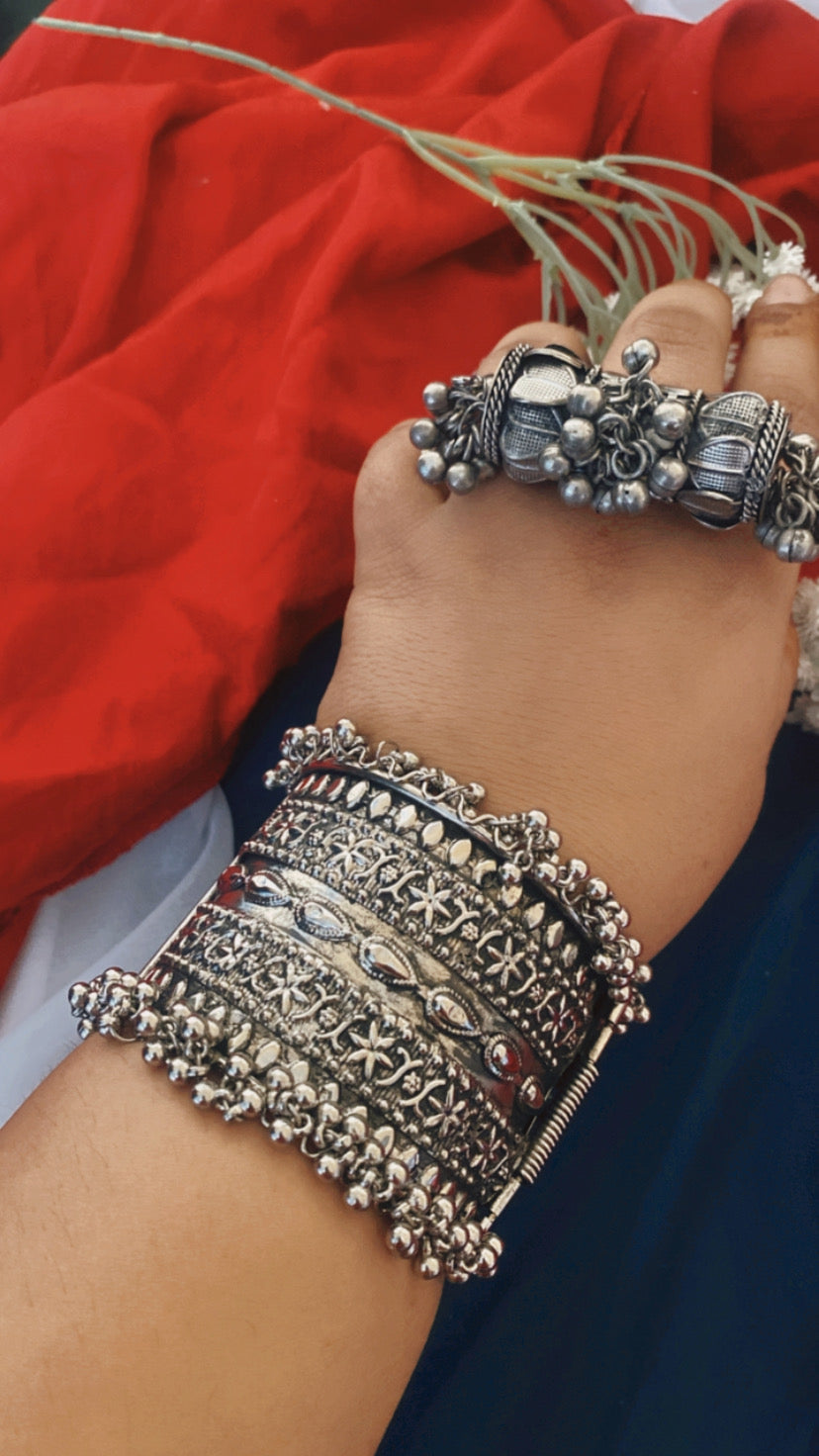 NAINA KADA Gehnacollections