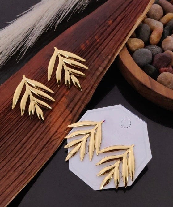 Palm studs Gehnacollections