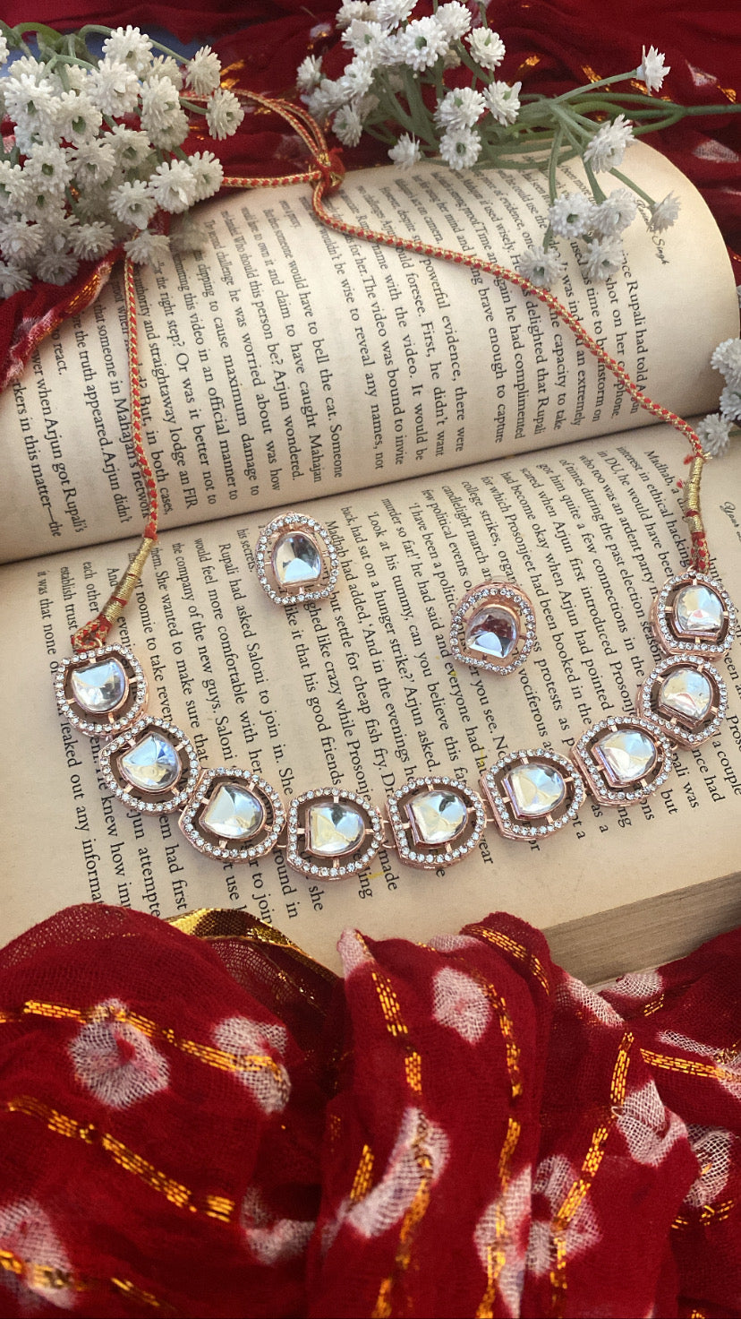 TEEJA CHOKER SET Gehnacollections