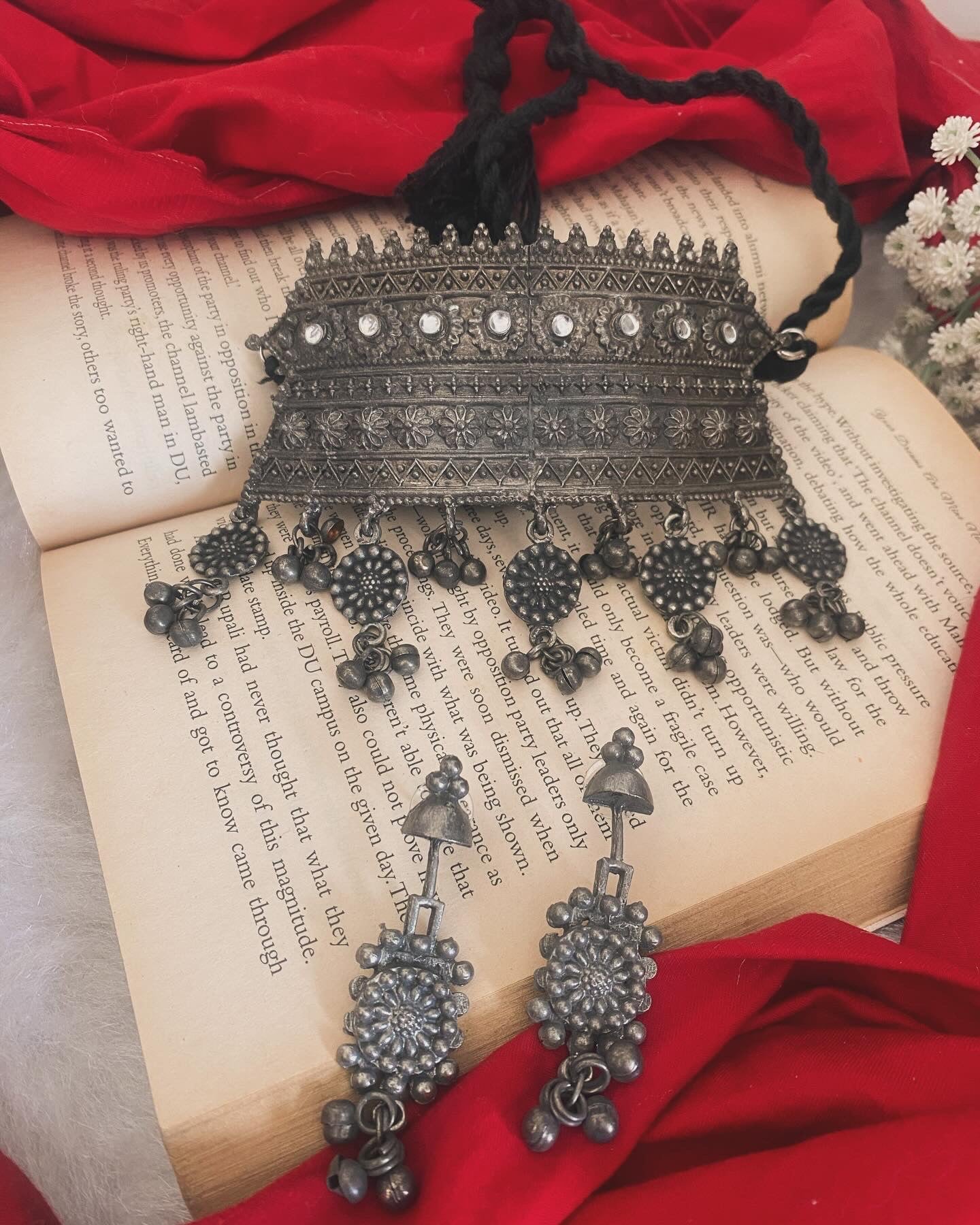 MENKA CHOKER SET Gehnacollections