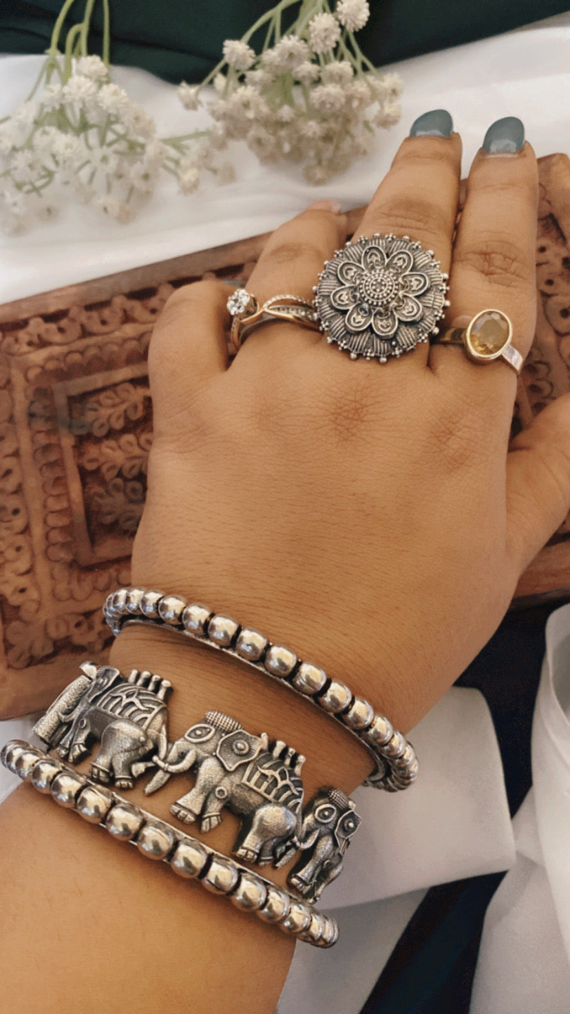 FLOWER RING Gehnacollections