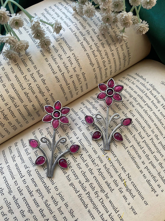 PETAL STONE STUDS Gehnacollections