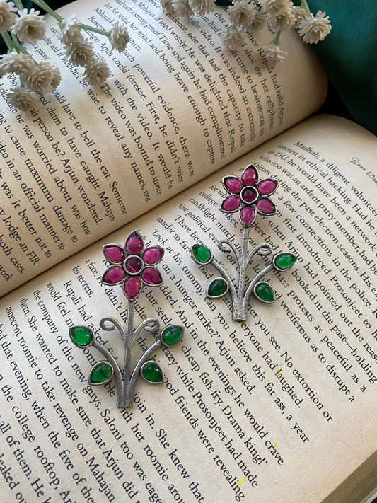 PETAL STONE STUDS Gehnacollections