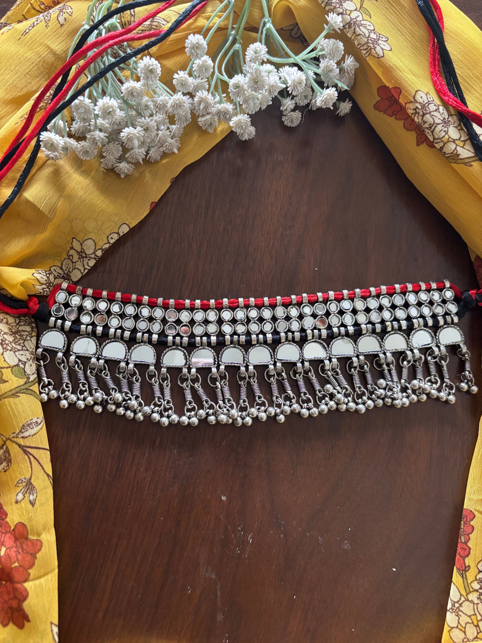 SEESHA CHOKER Gehnacollections