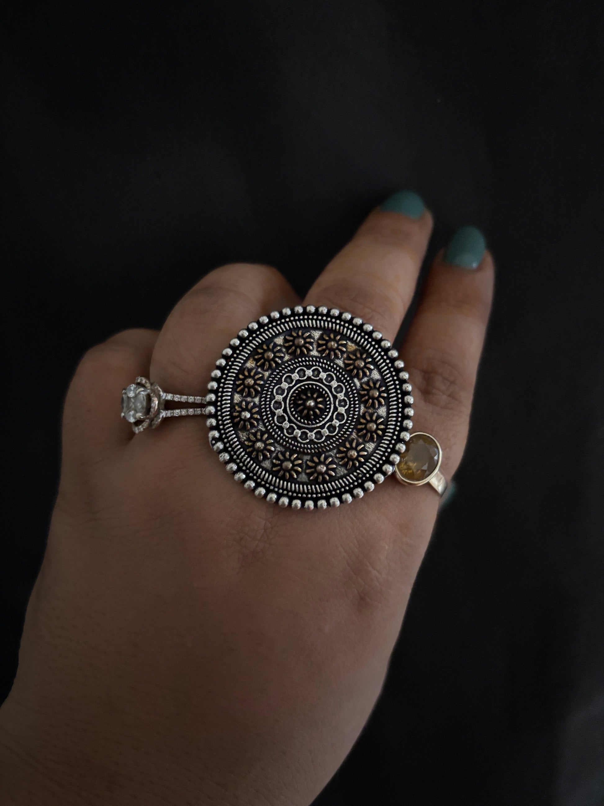 Dual tone Ring Gehnacollections