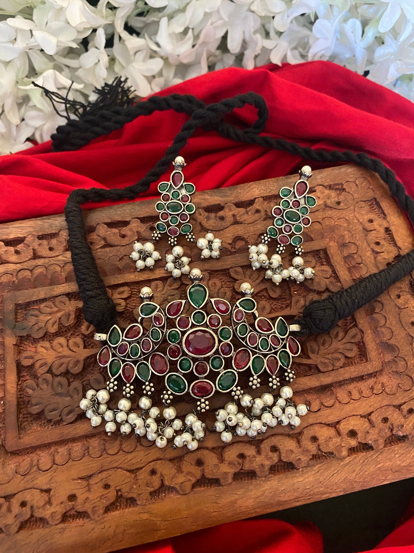 STONE CHOKER SET Gehnacollections