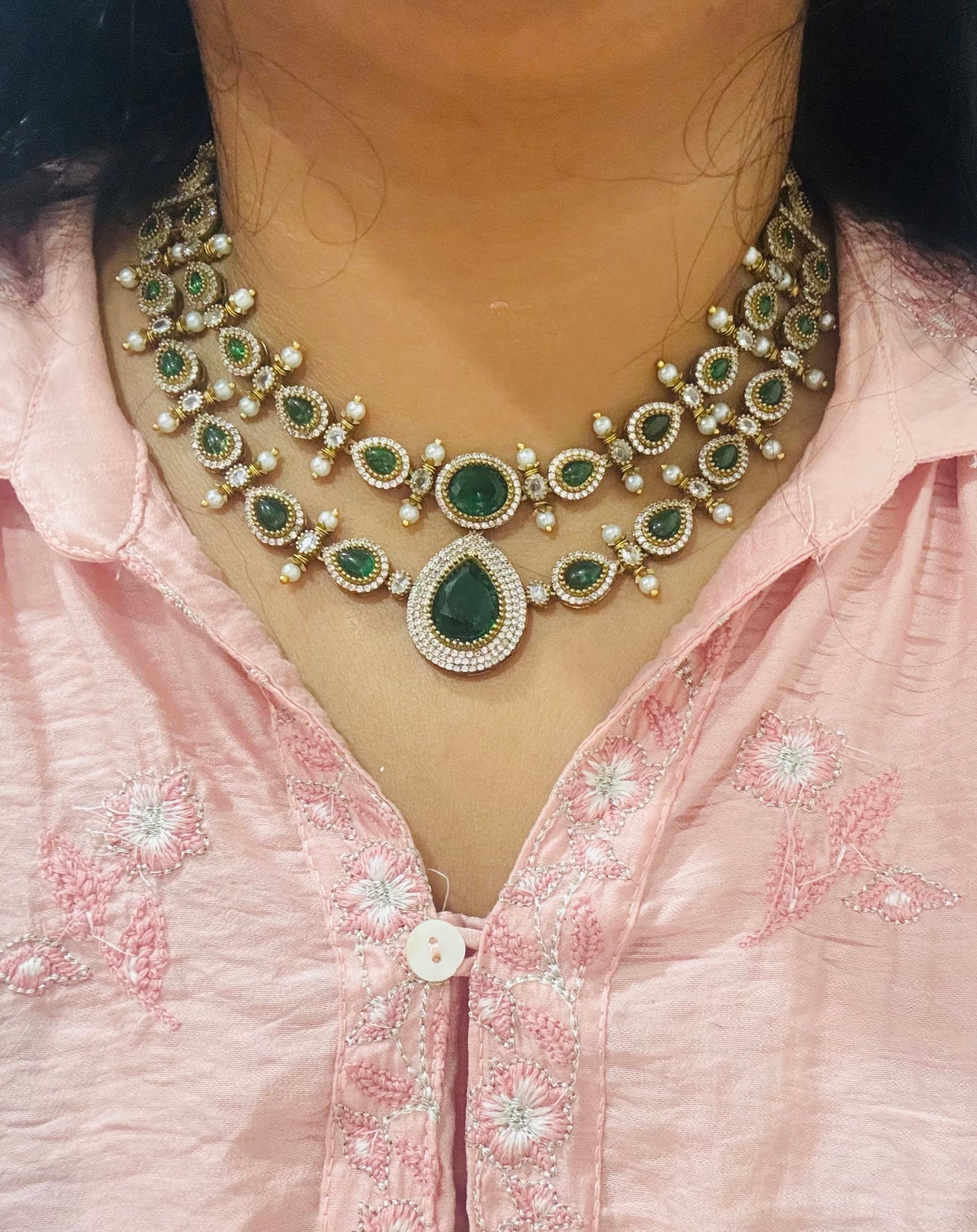 TWO LAYER EMERALD NECKLACE SET Gehnacollections