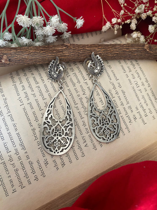 MOR DANGLER Gehnacollections