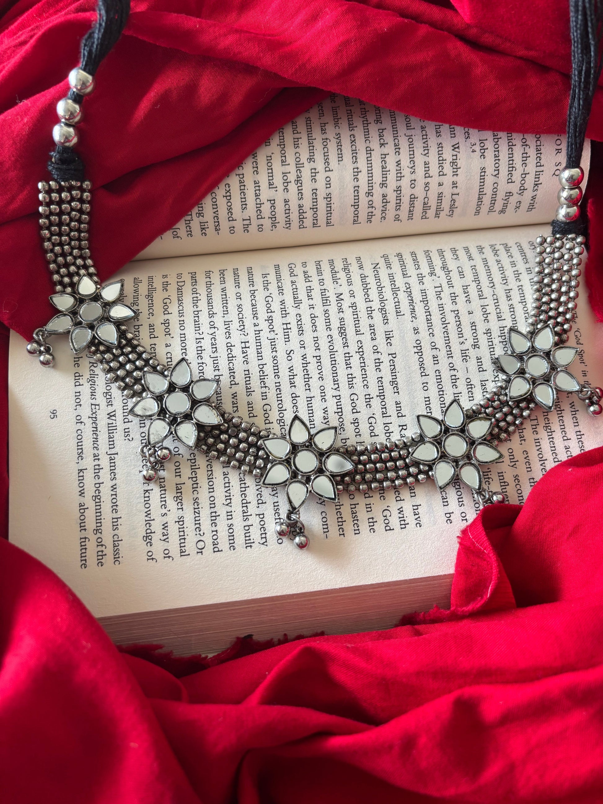 MIRROR FLOWER CHOKER Gehnacollections