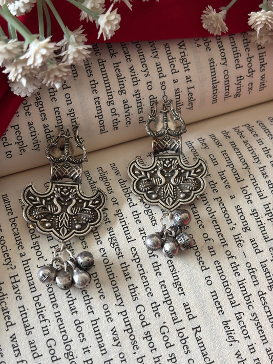 TRISHUL STUDS Gehnacollections