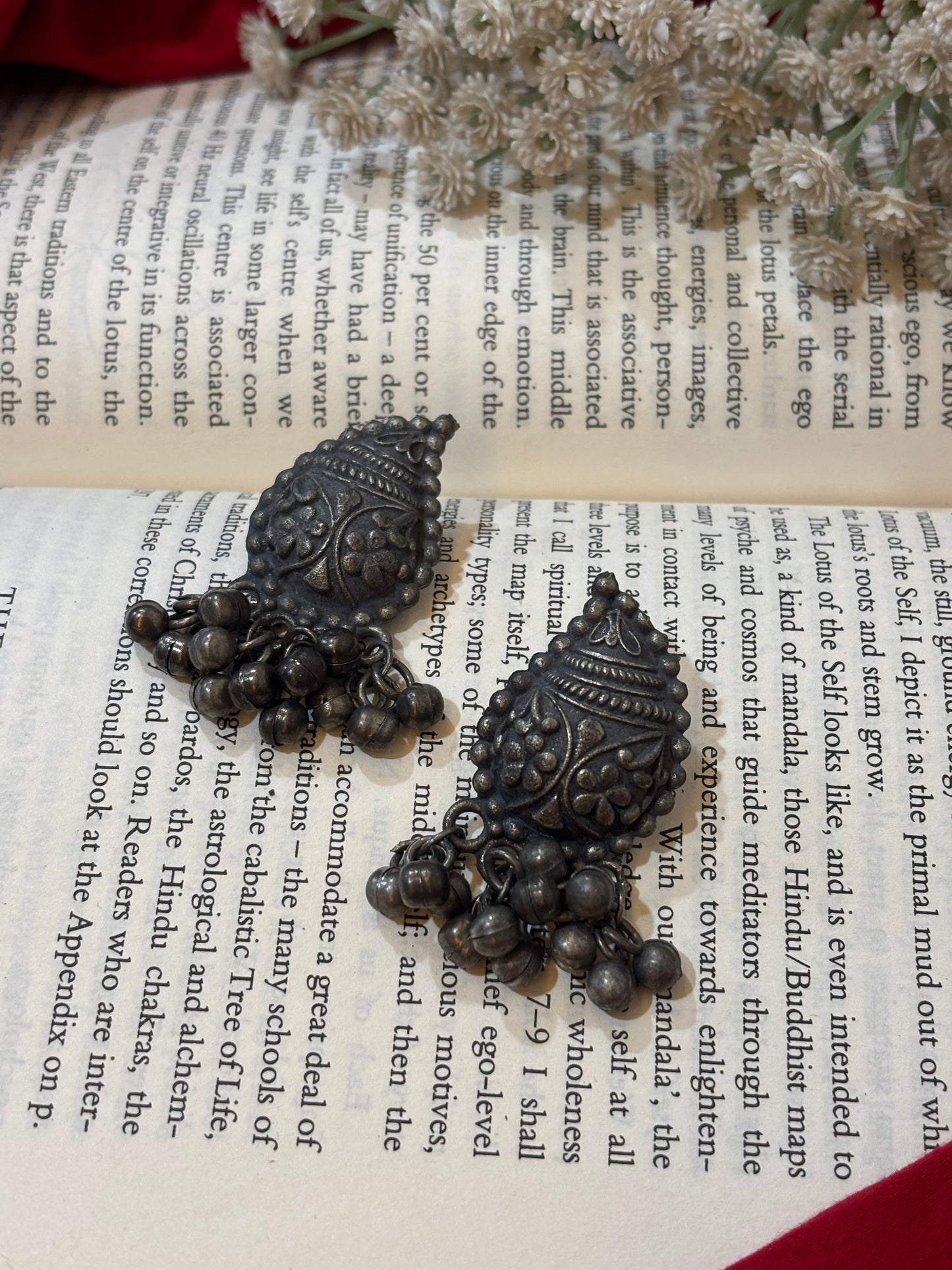 GHUNGHROO STUDS Gehnacollections