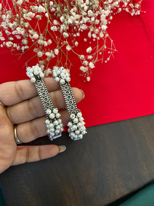 ISHWIN PEARL KADA Gehnacollections