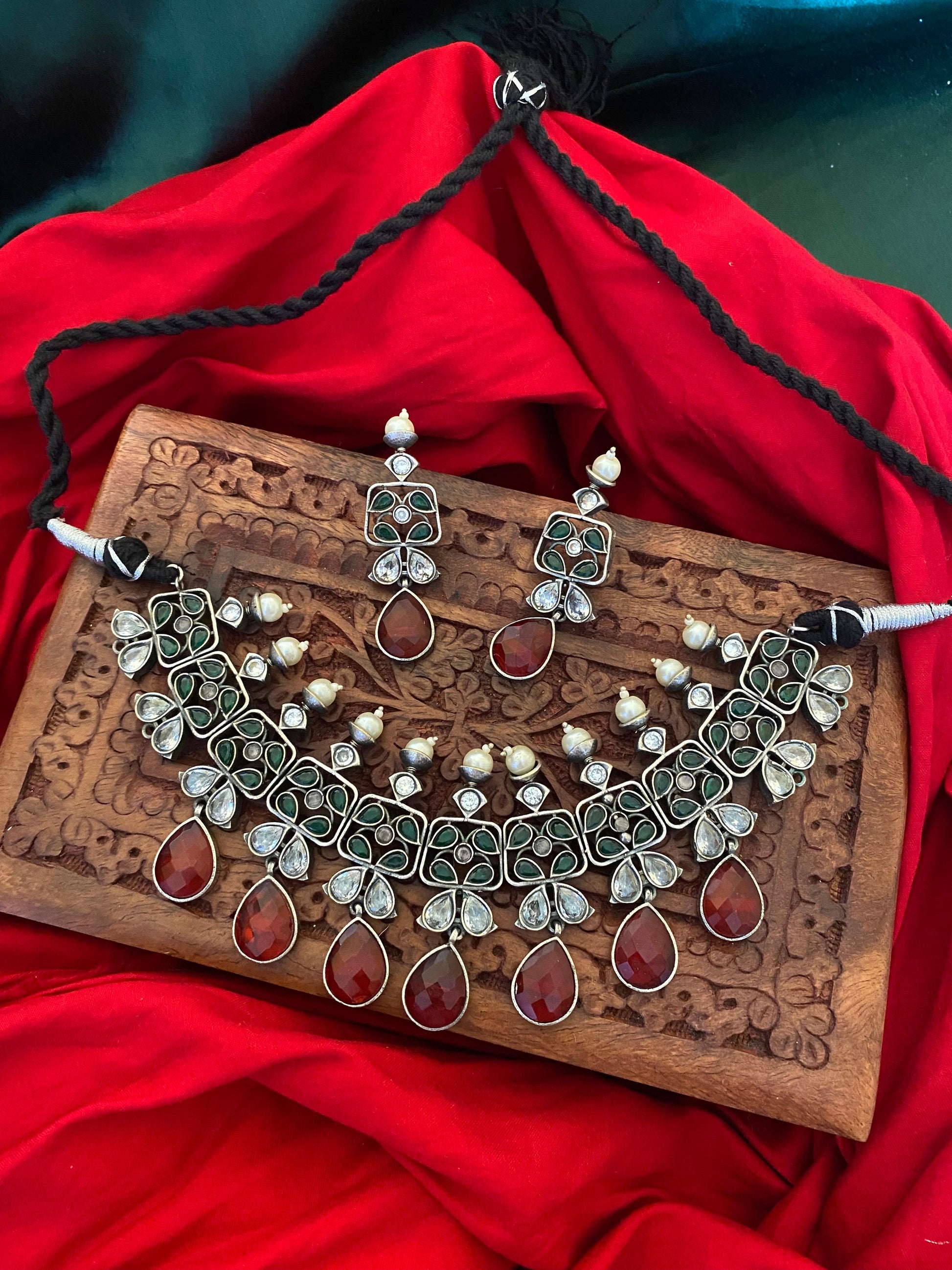 SAMAIRA CHOKER SET Gehnacollections