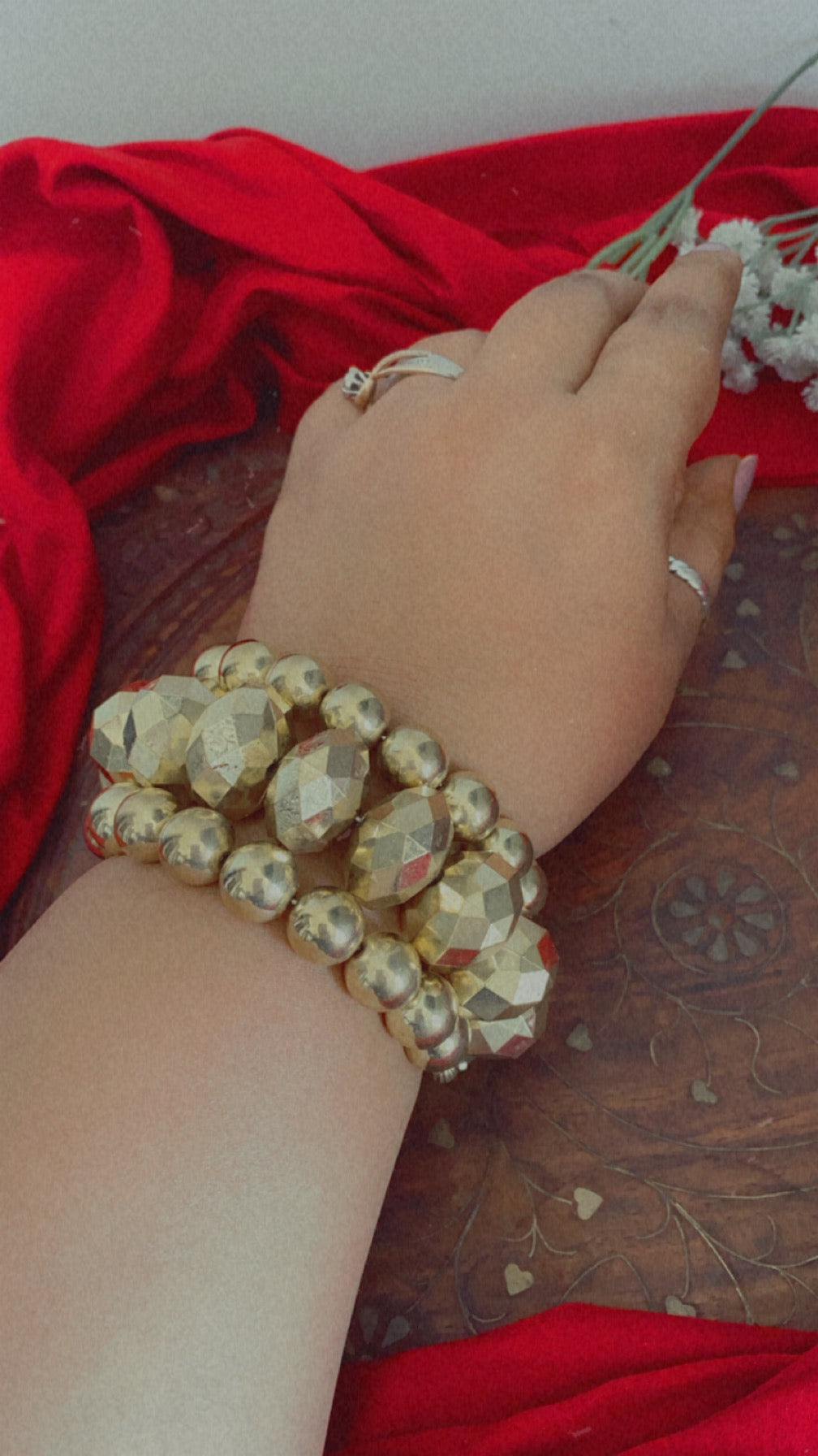 Aaryshi Kada Gehnacollections