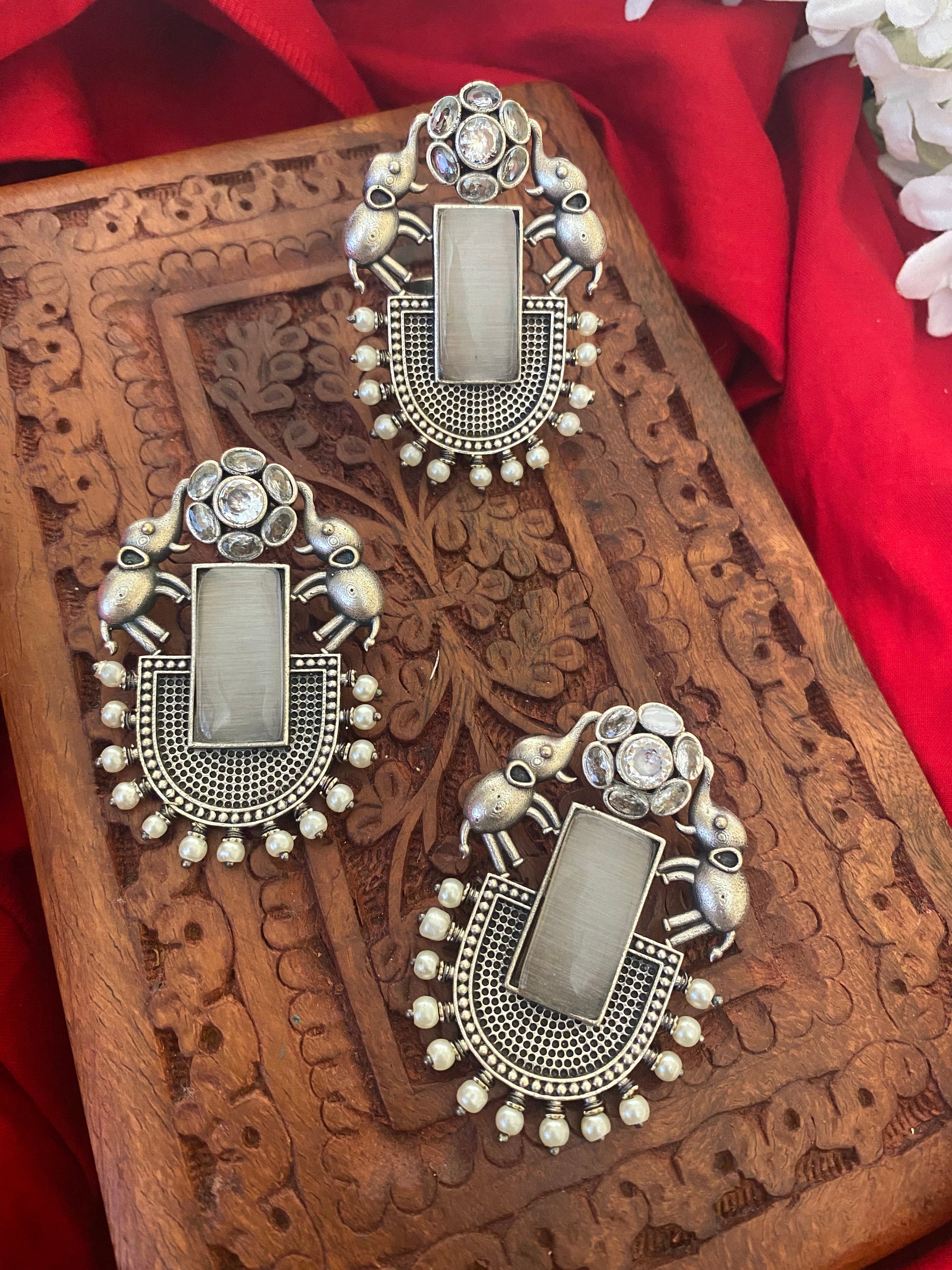 MONALISHA HATHI STUDS COMBO Gehnacollections