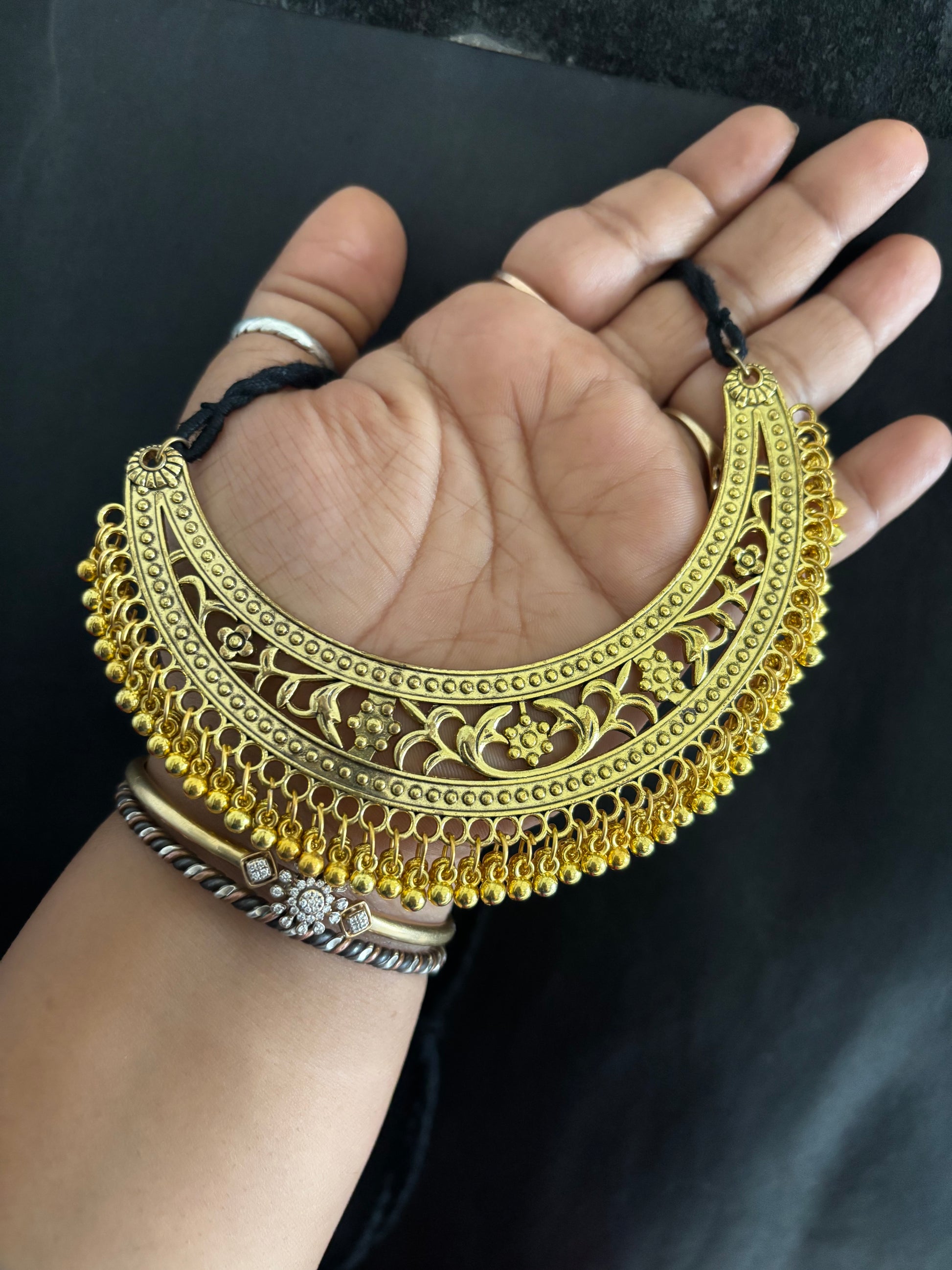 NECKLACE Gehnacollections