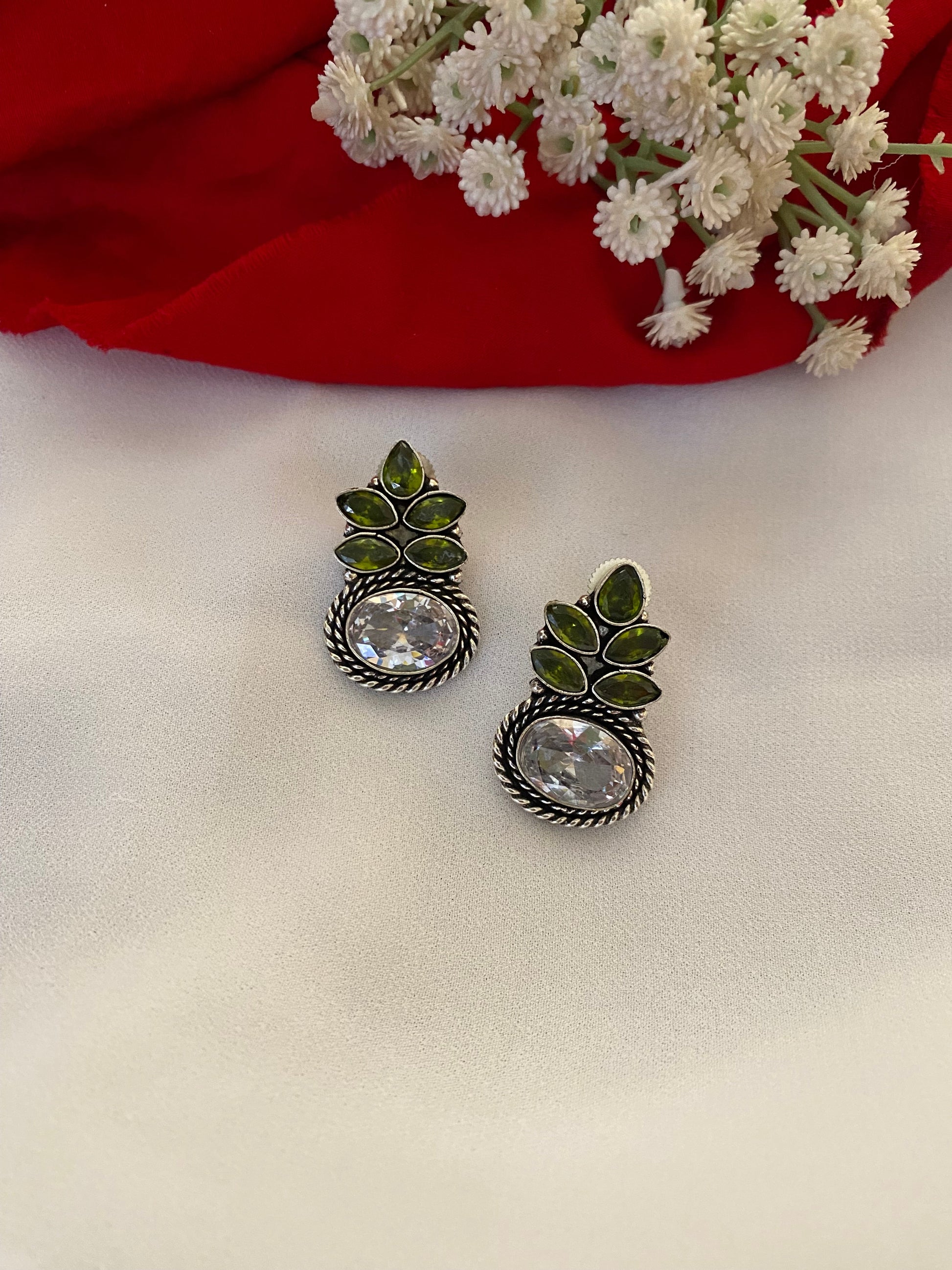 PRISHA STUDS Gehnacollections