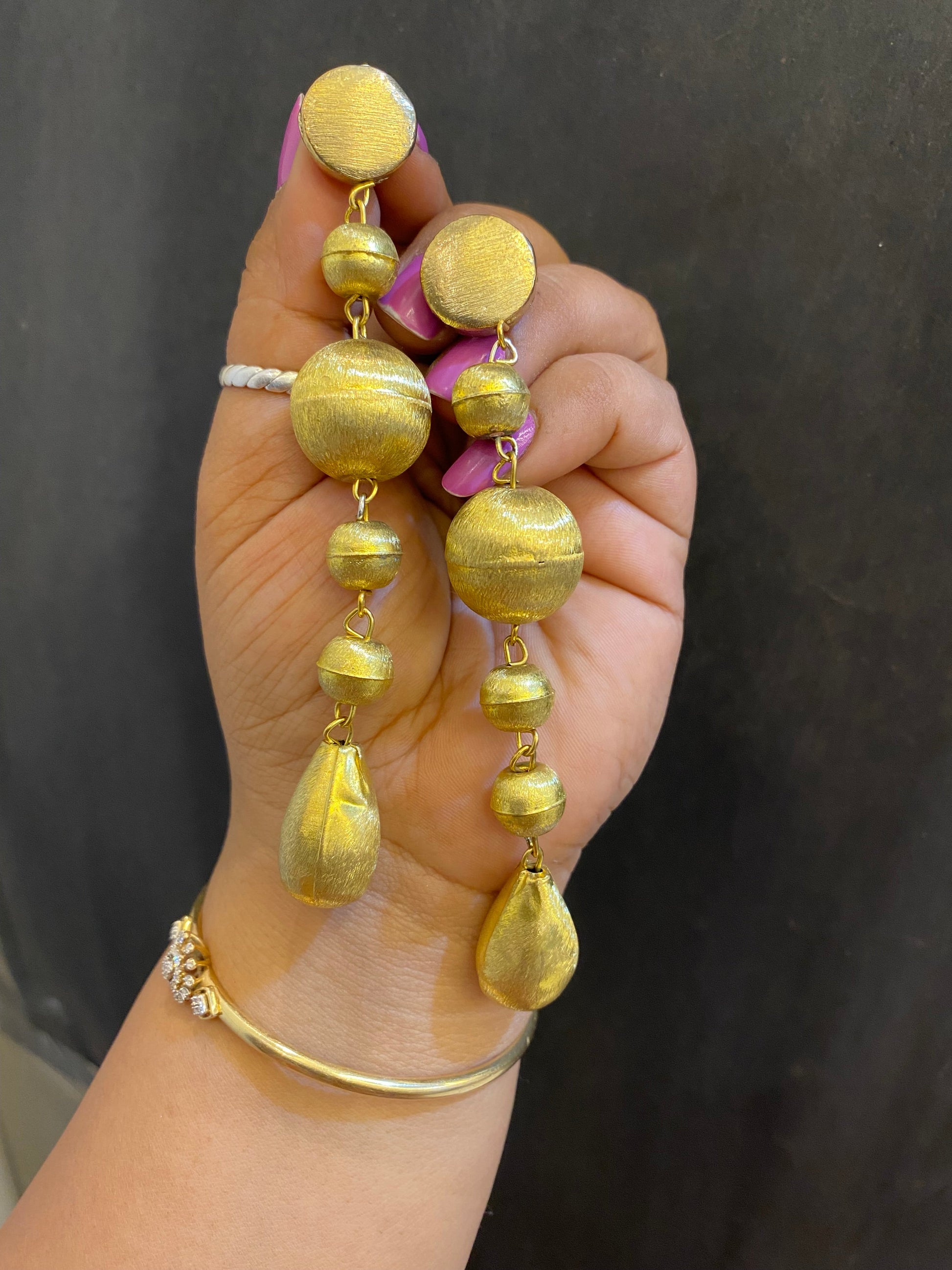 SABHIRA DANGLERS Gehnacollections