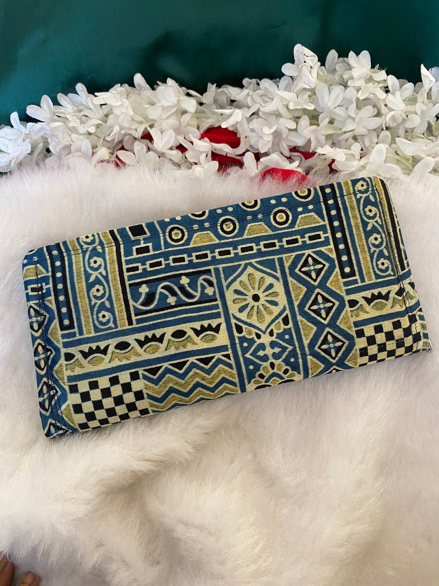 AJRAKH PRINT PURSE Gehnacollections