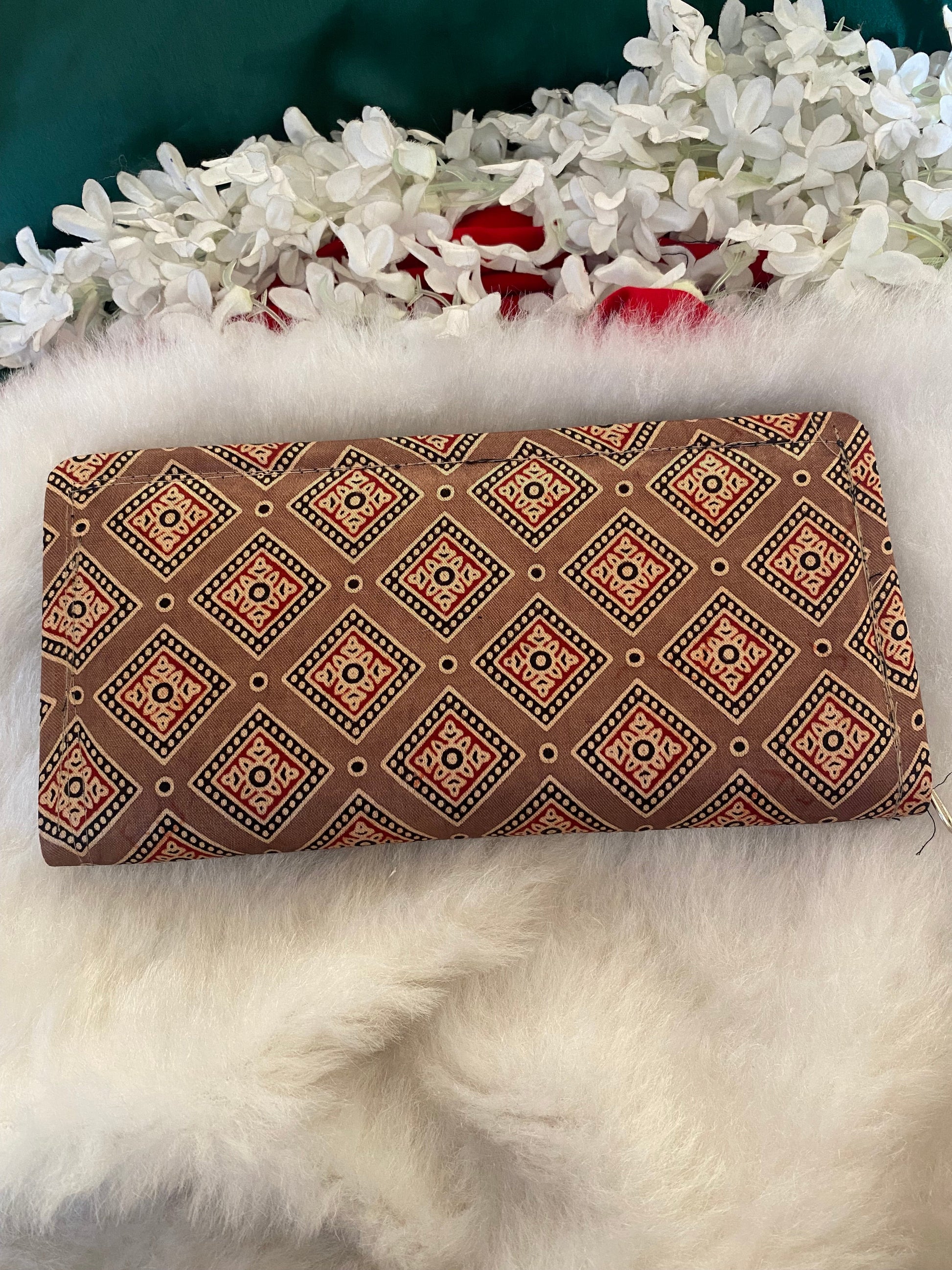 AJRAKH PRINT PURSE Gehnacollections