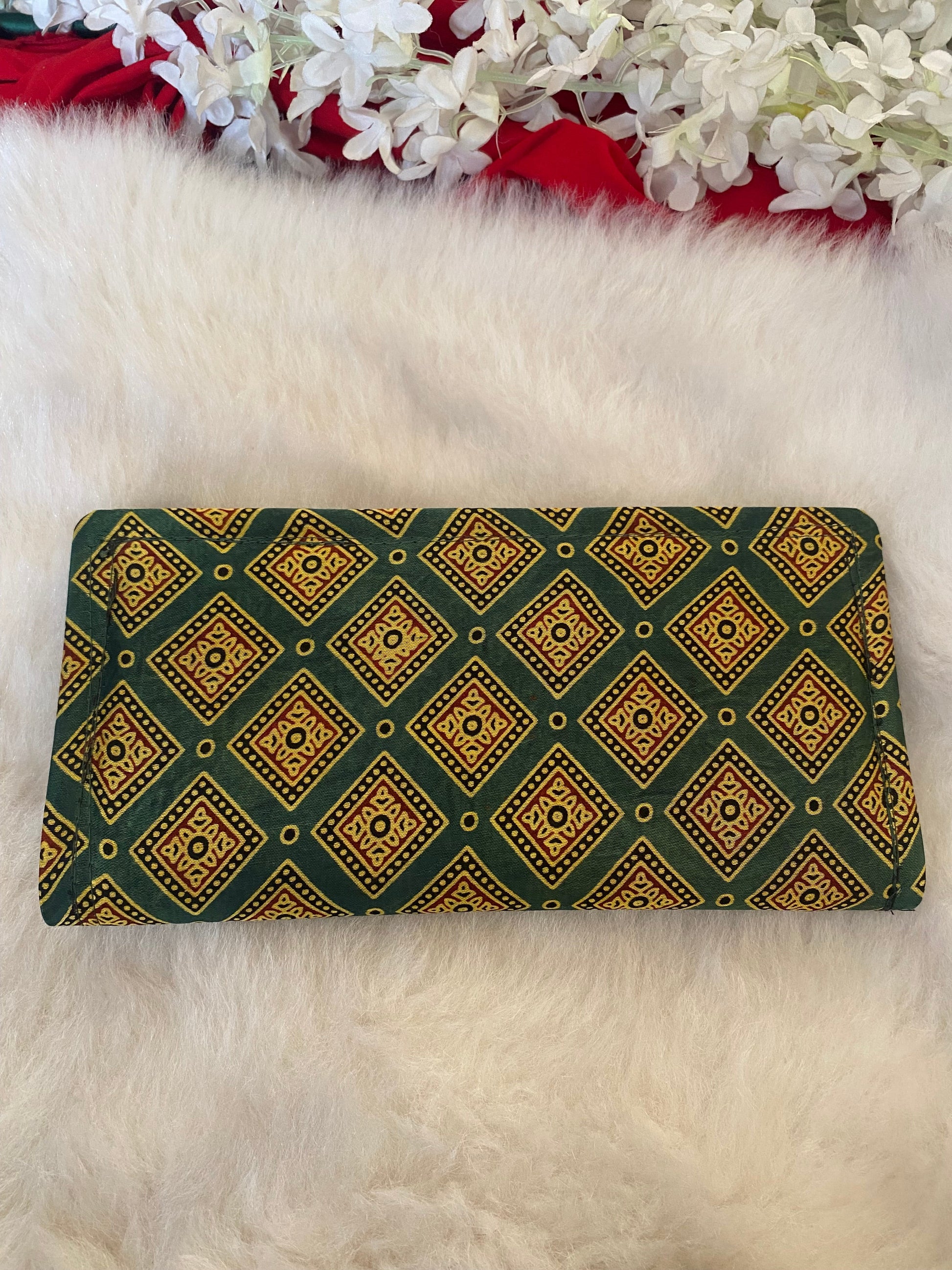 AJRAKH PRINT PURSE Gehnacollections