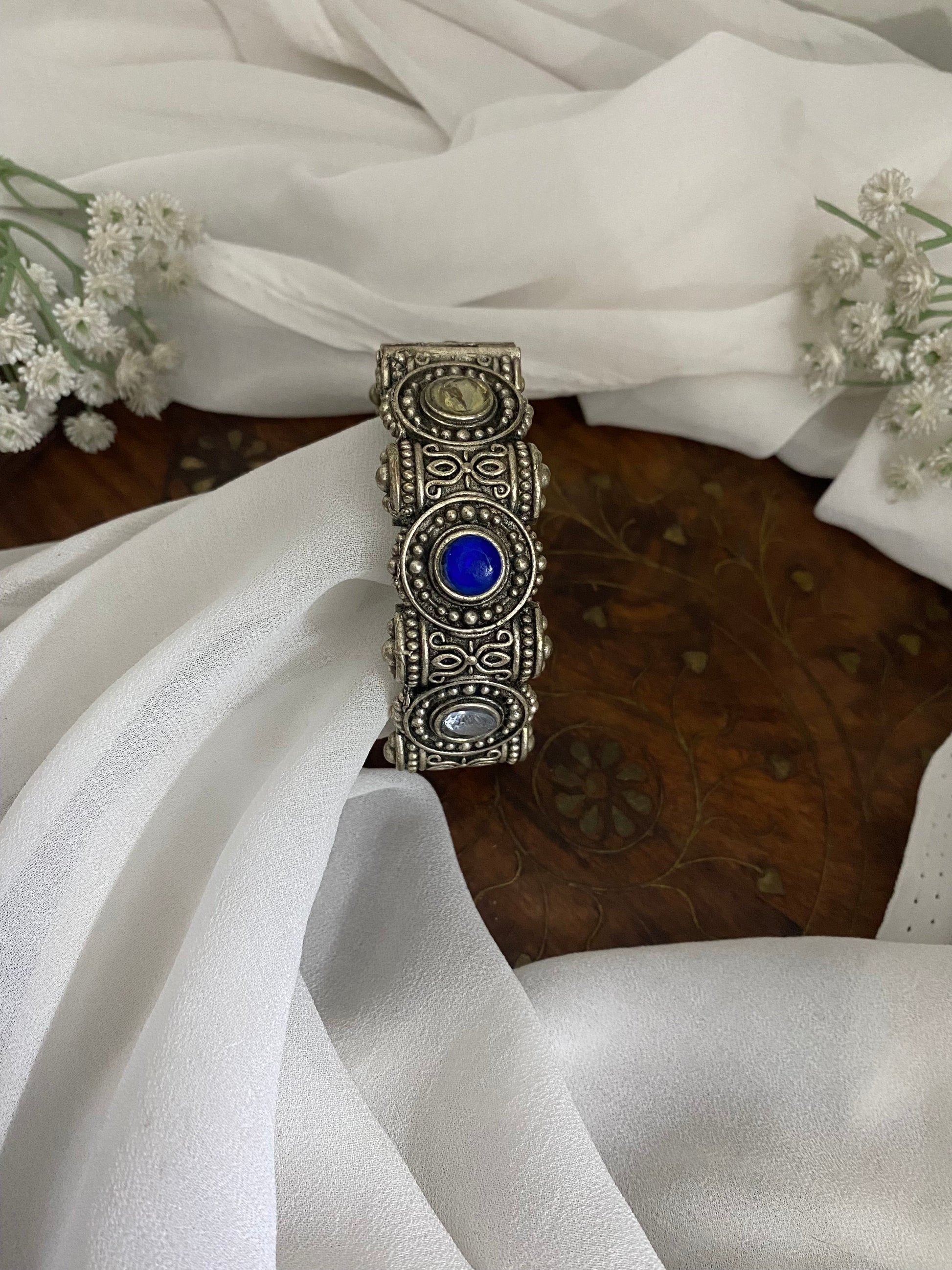 STONE KADA Gehnacollections