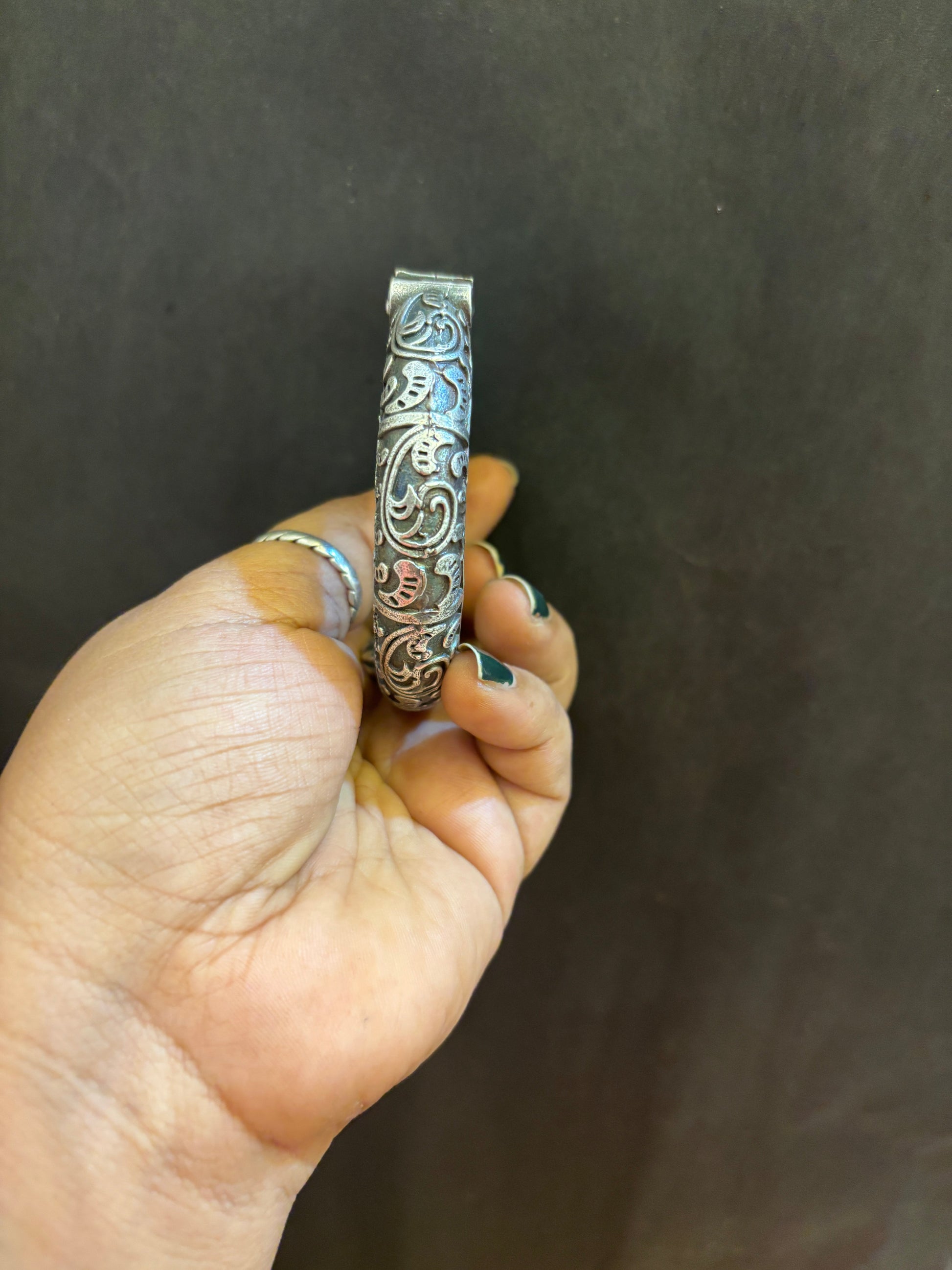 SAMIDHI KADA Gehnacollections