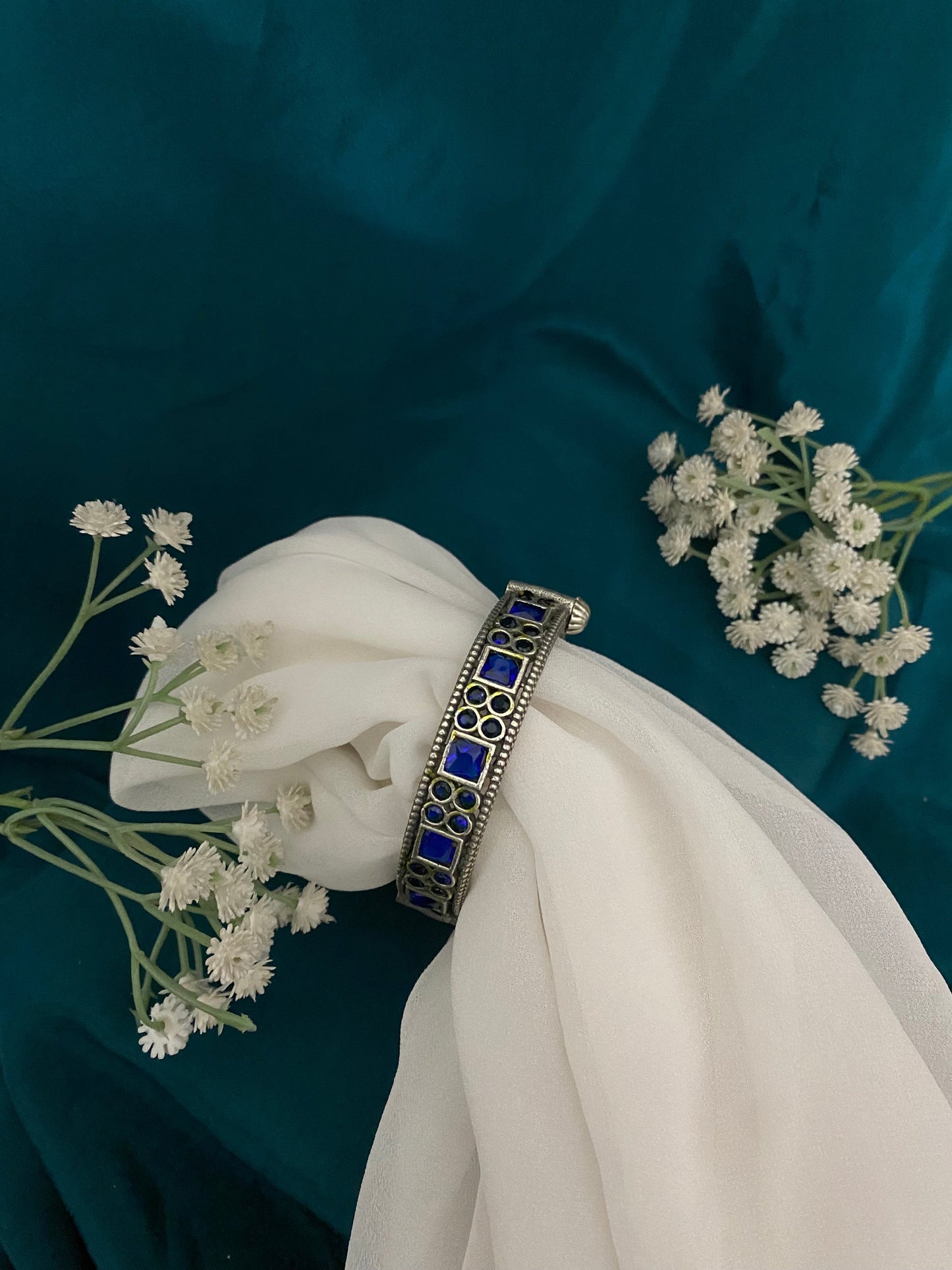 DHAMI STONE KADA Gehnacollections