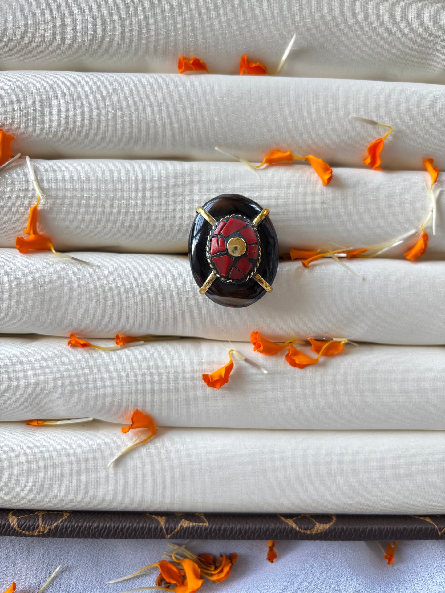 Tibetan Ring Gehnacollections