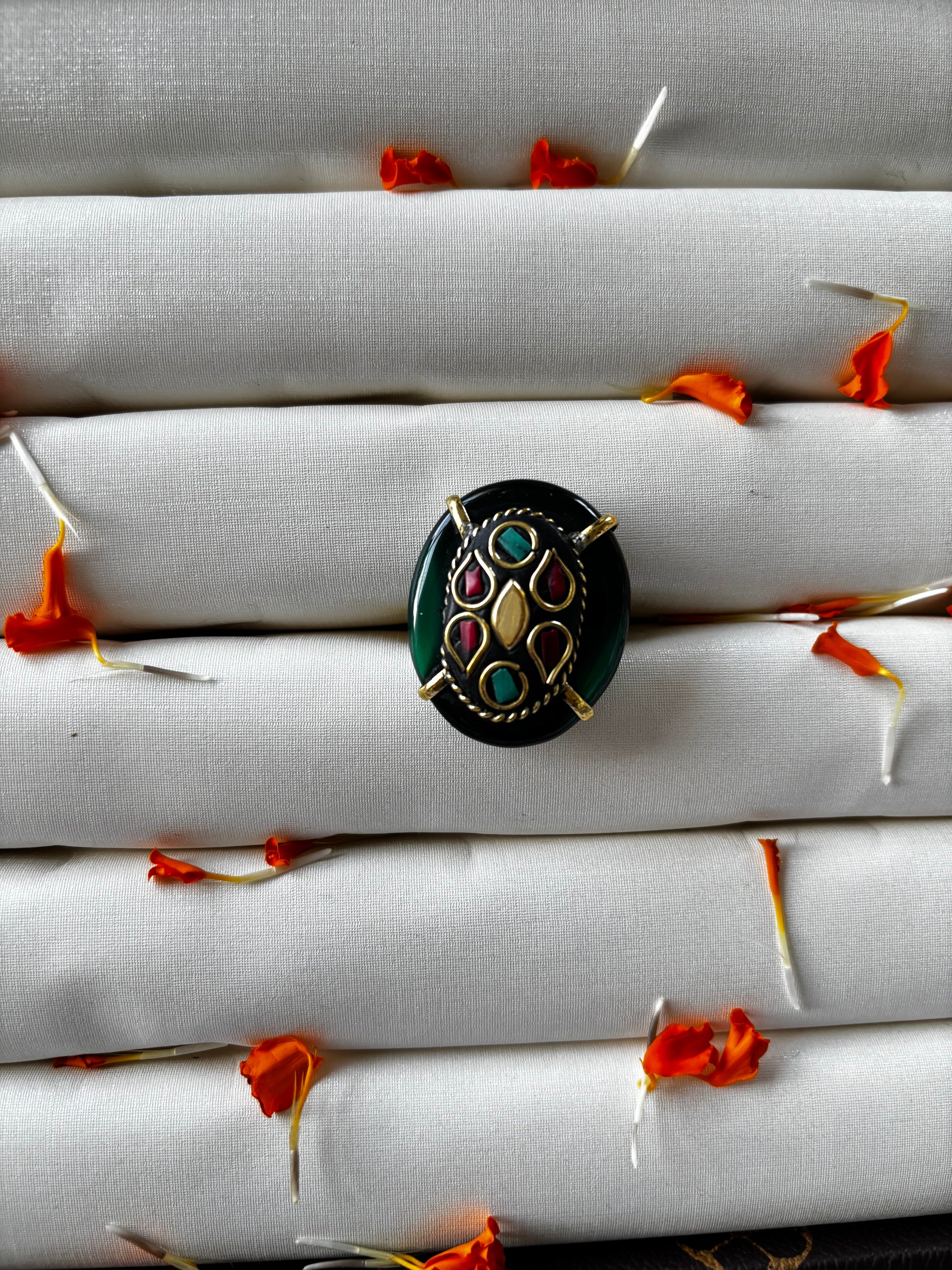 Tibetan Ring Gehnacollections