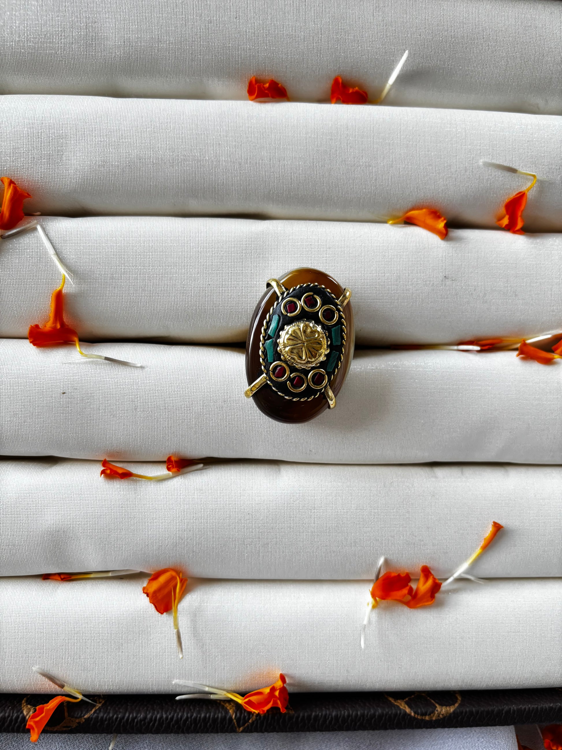 Tibetan Ring Gehnacollections