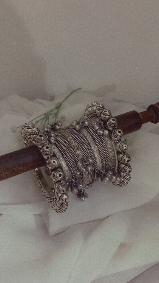DEETYA BANGLES Gehnacollections