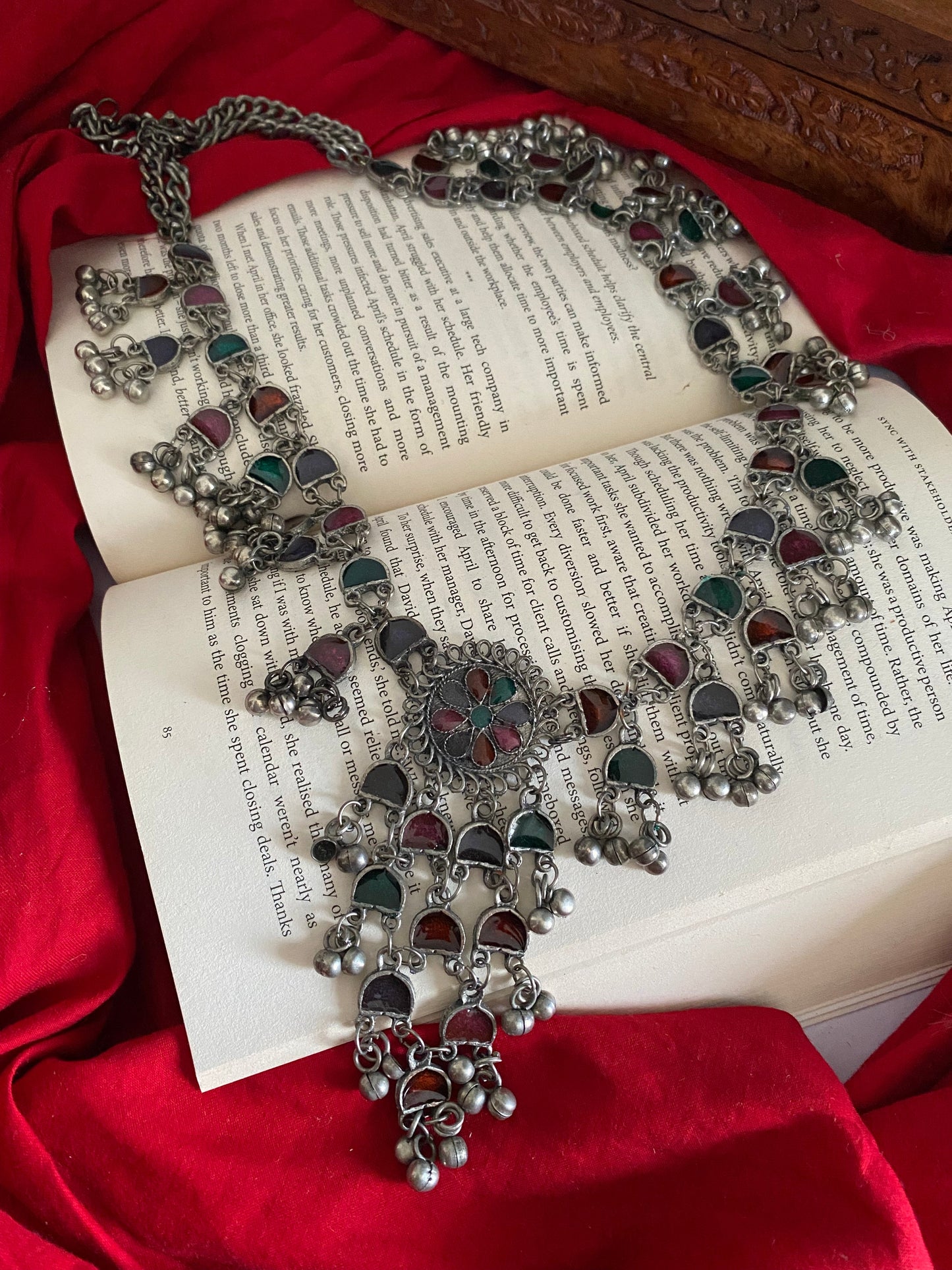 Kamarbandh Gehnacollections