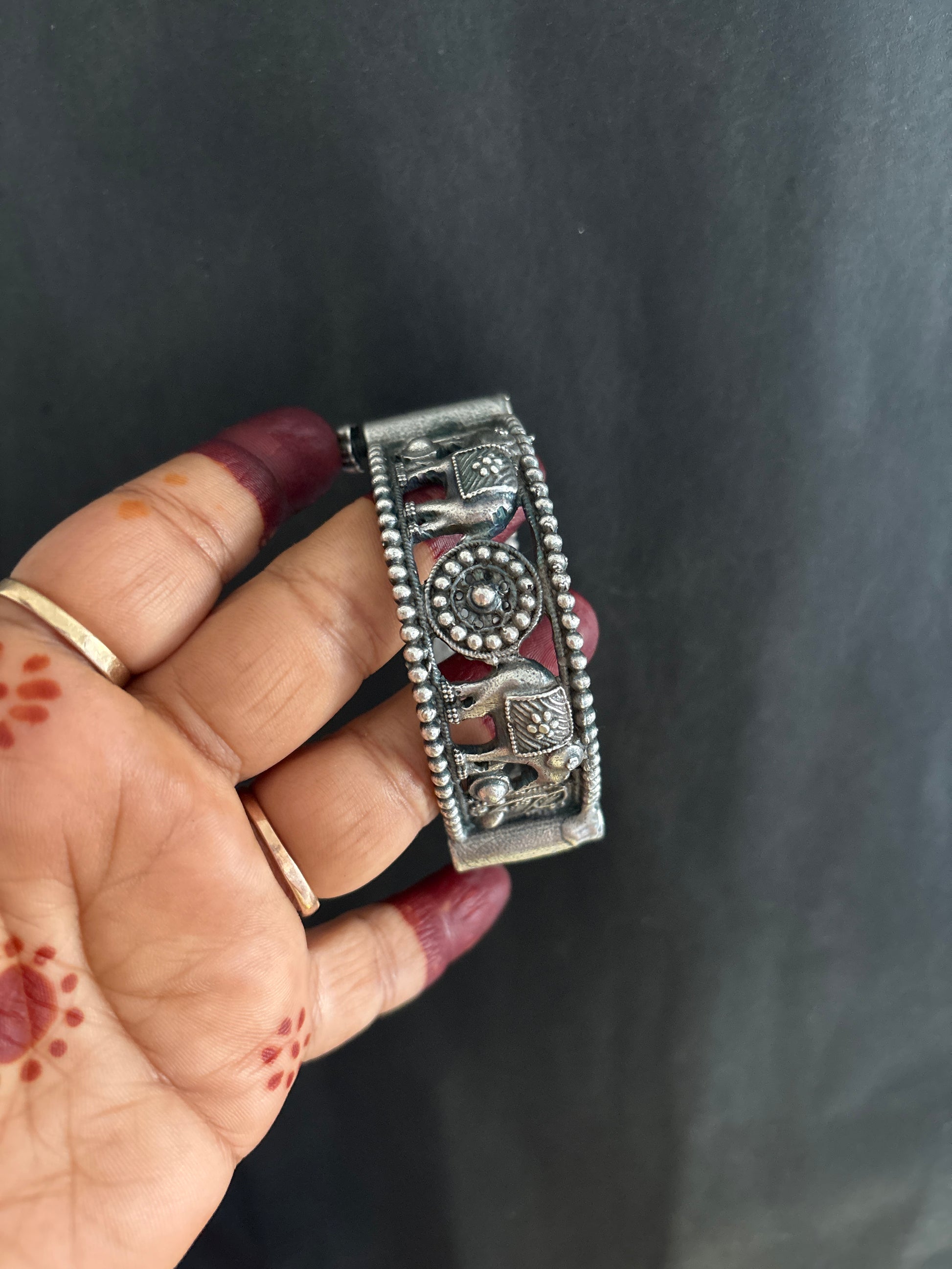 Elephant kada Gehnacollections