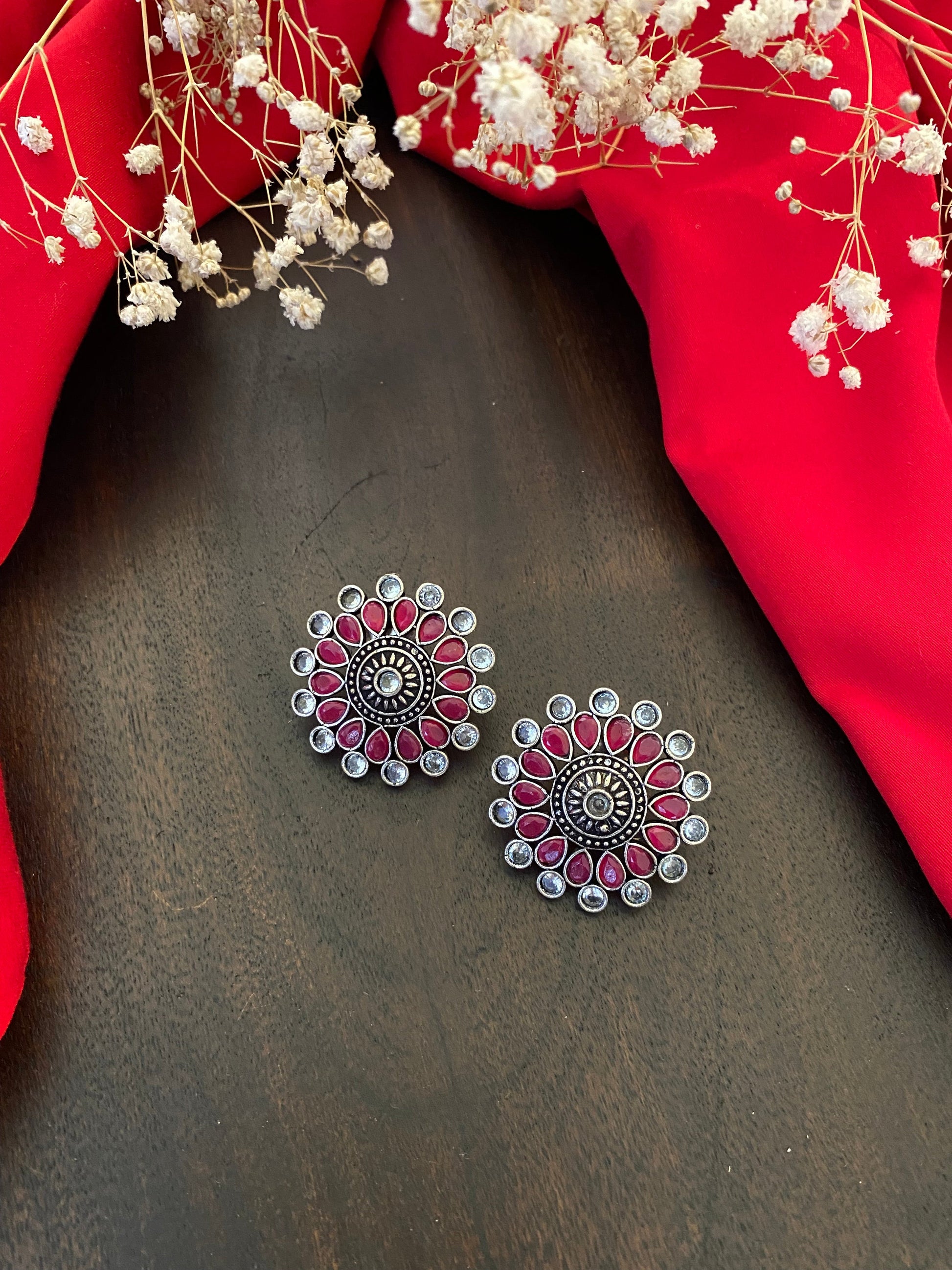 SHIPRA STONE STUDS Gehnacollections