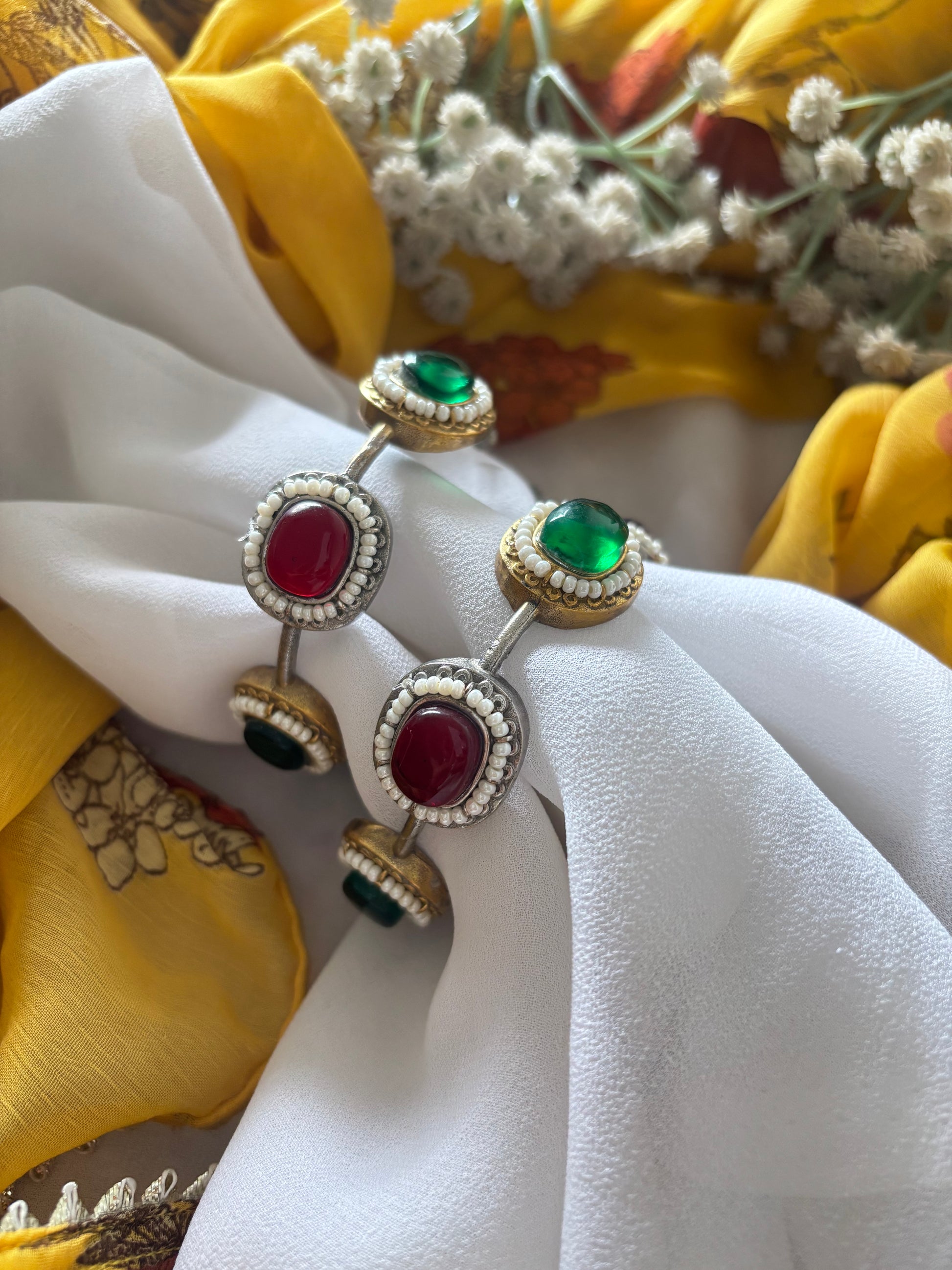 AVINKIA DUAL TONE KADA Gehnacollections