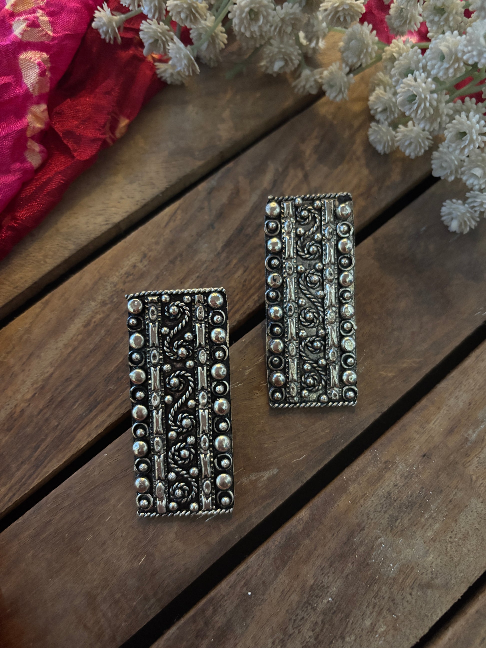 Rectangle Studs Gehnacollections