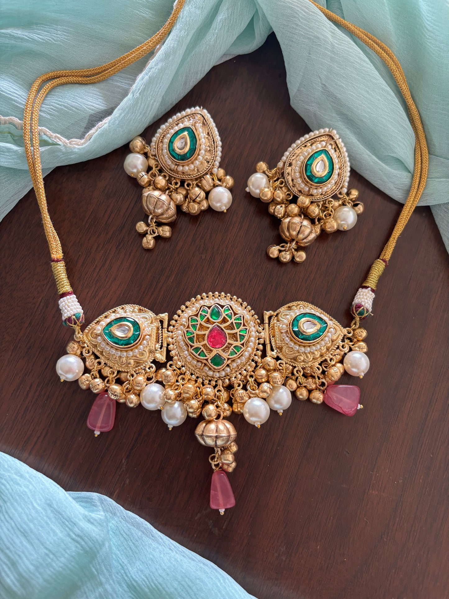 Saira choker Set Gehnacollections