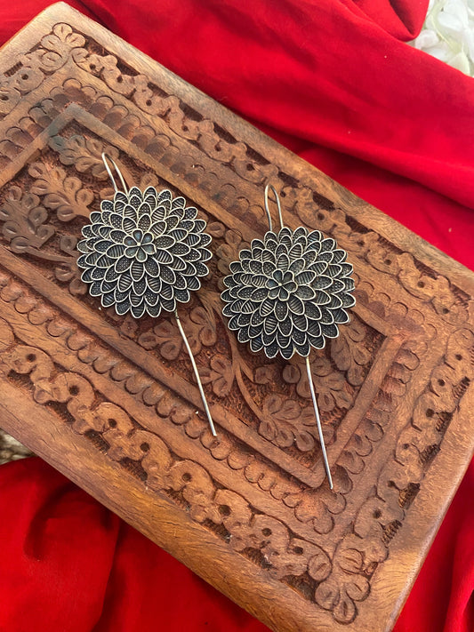 FLOWER PIN BUGADI Gehnacollections