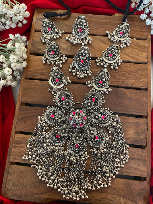 PHULWARA LONG NECKLACE SET Gehnacollections