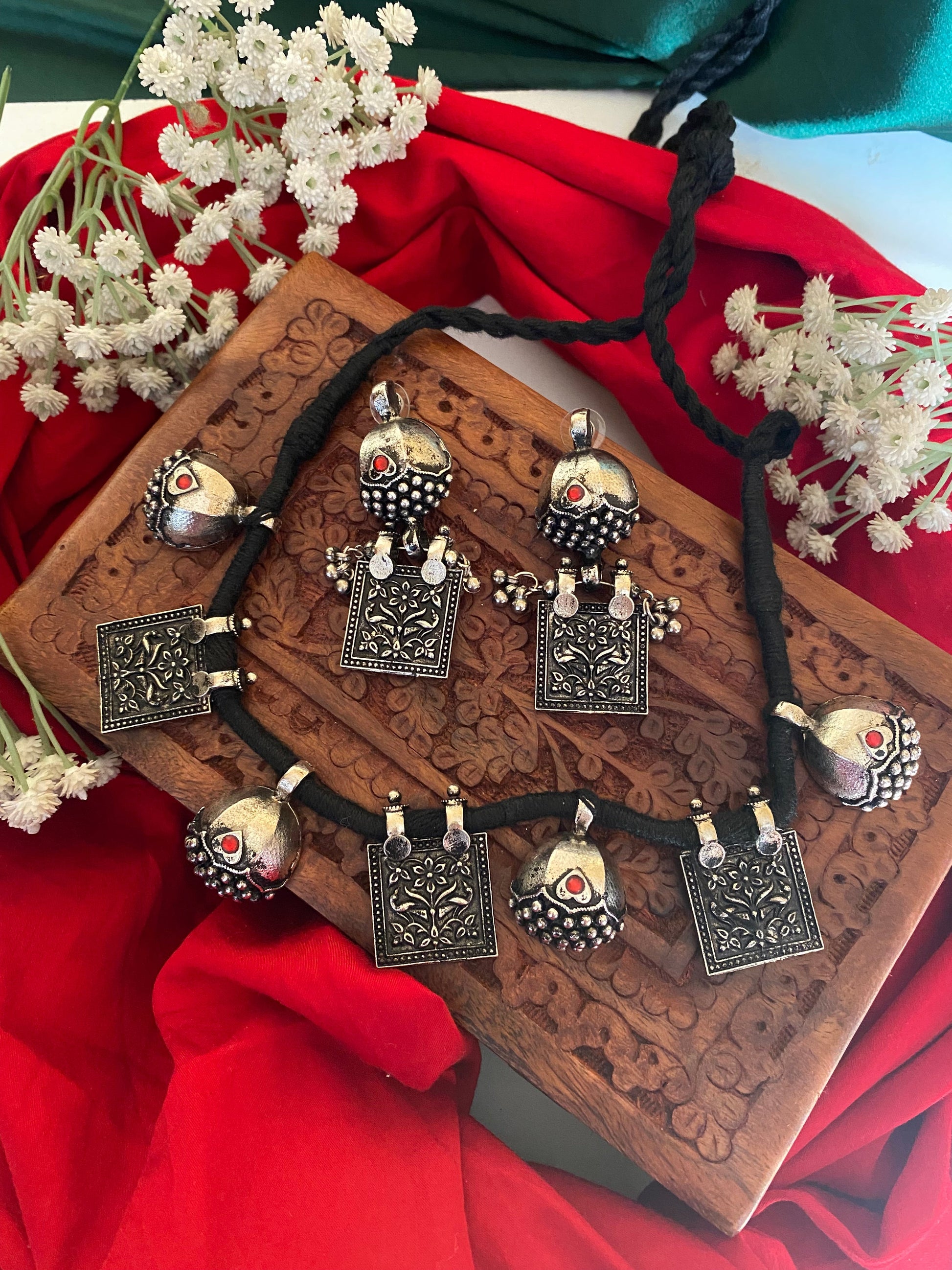 SOMINA CHOKER SET Gehnacollections