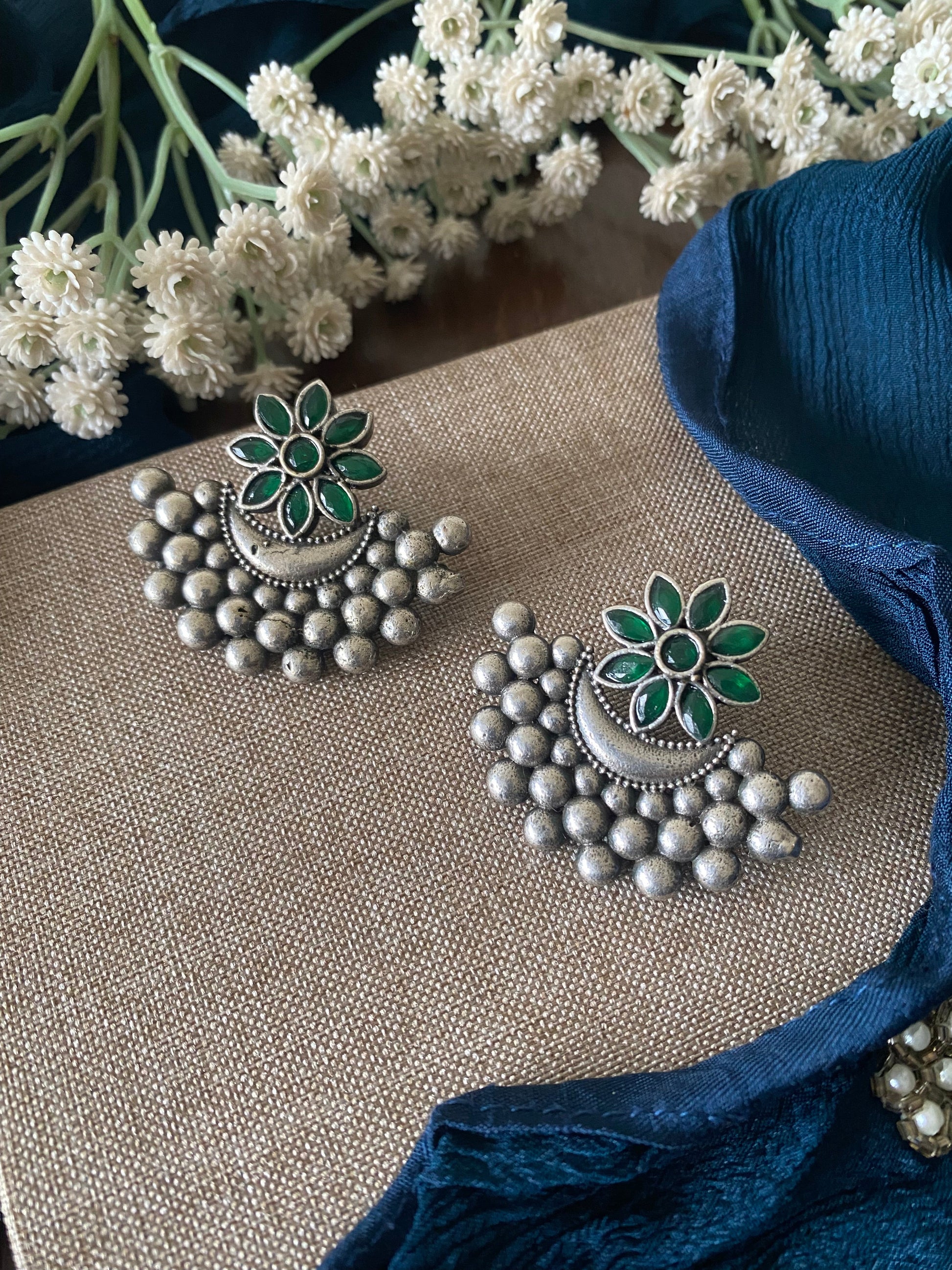 FLOWER STUDS Gehnacollections