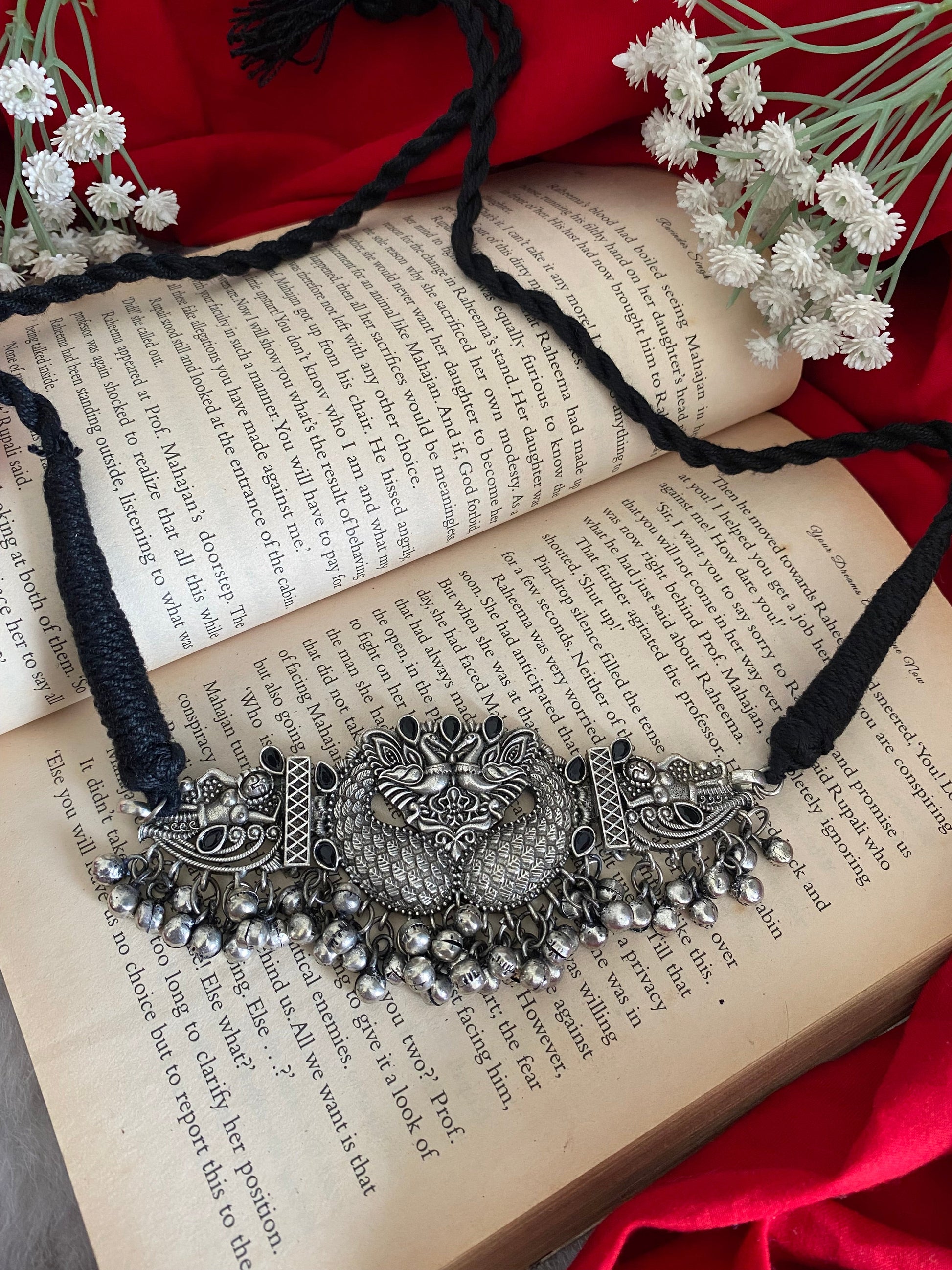 MOR CHOKER Gehnacollections