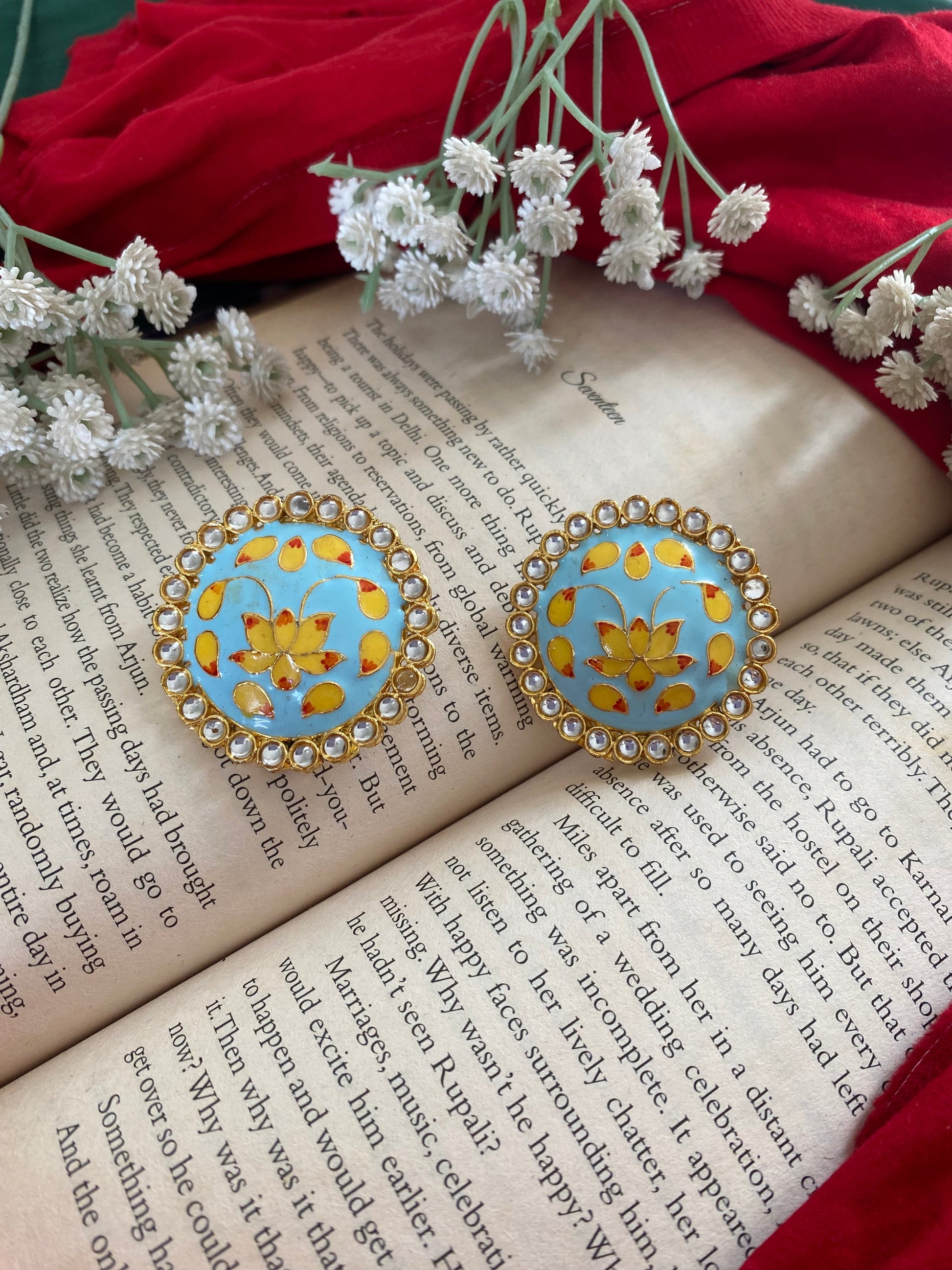 MEENAKARI STUDS Gehnacollections
