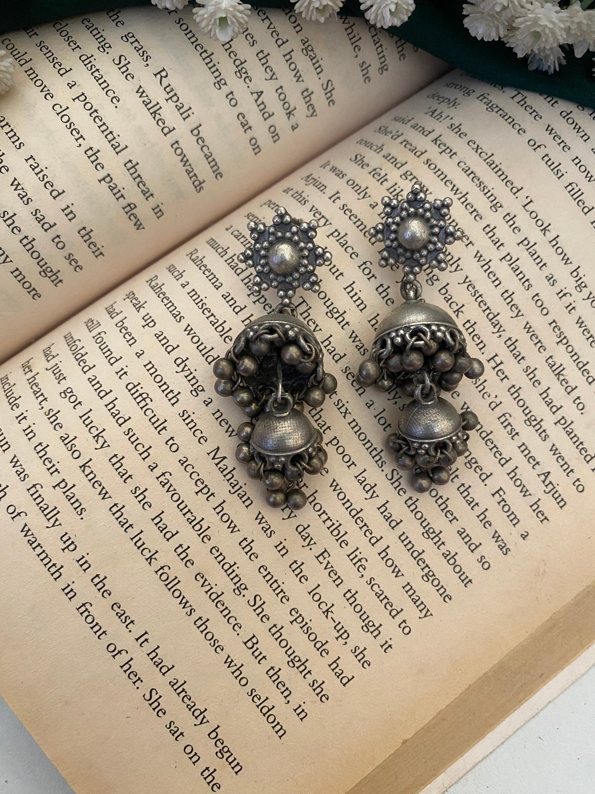 SITARA JHUMKA Gehnacollections