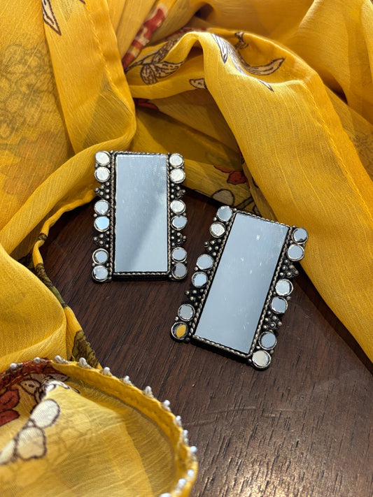 MIRROR STUDS Gehnacollections