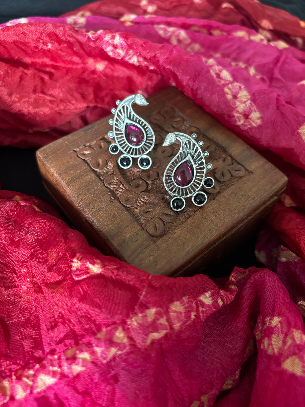 Kolka studs Gehnacollections