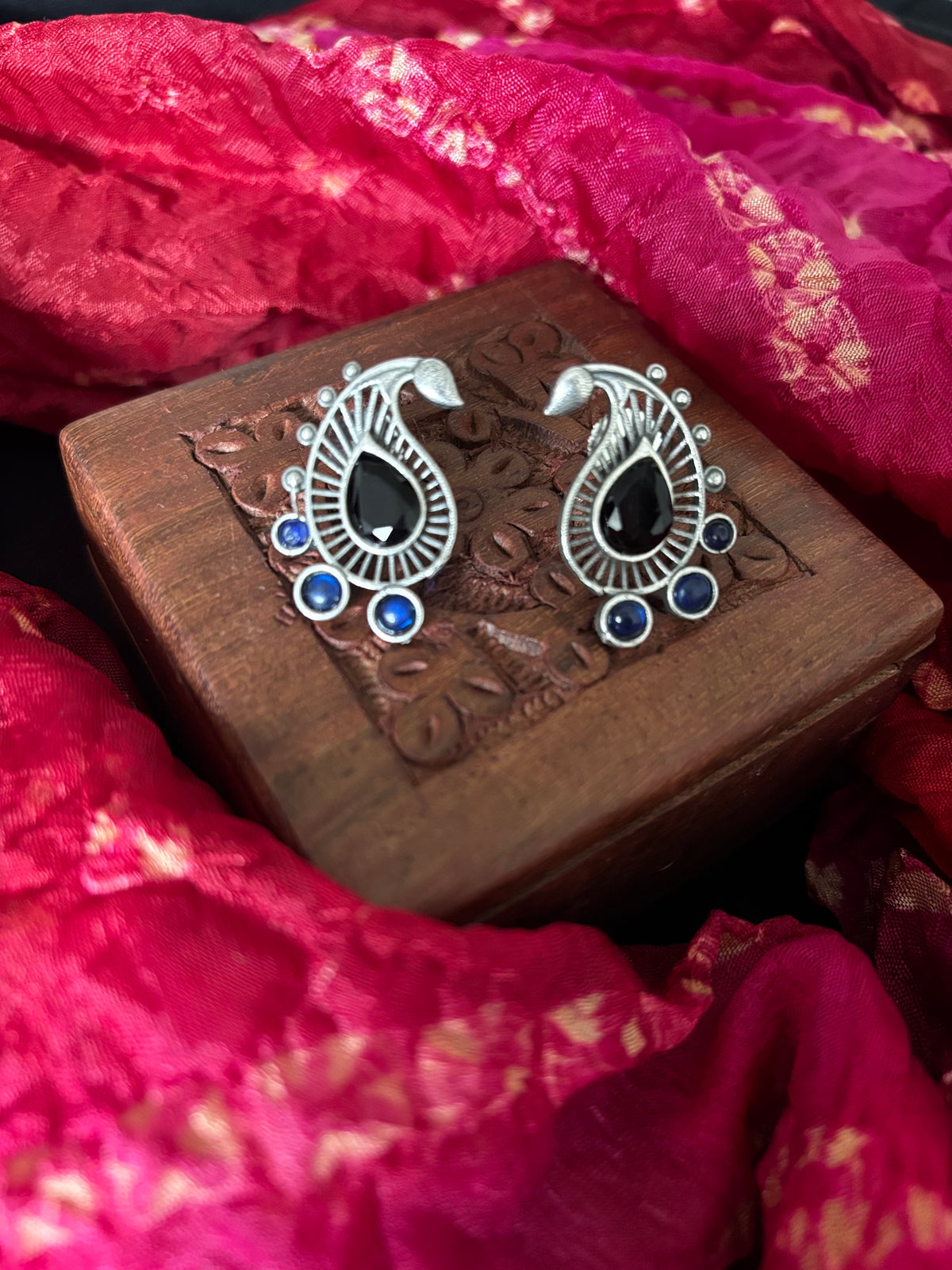 Kolka studs Gehnacollections