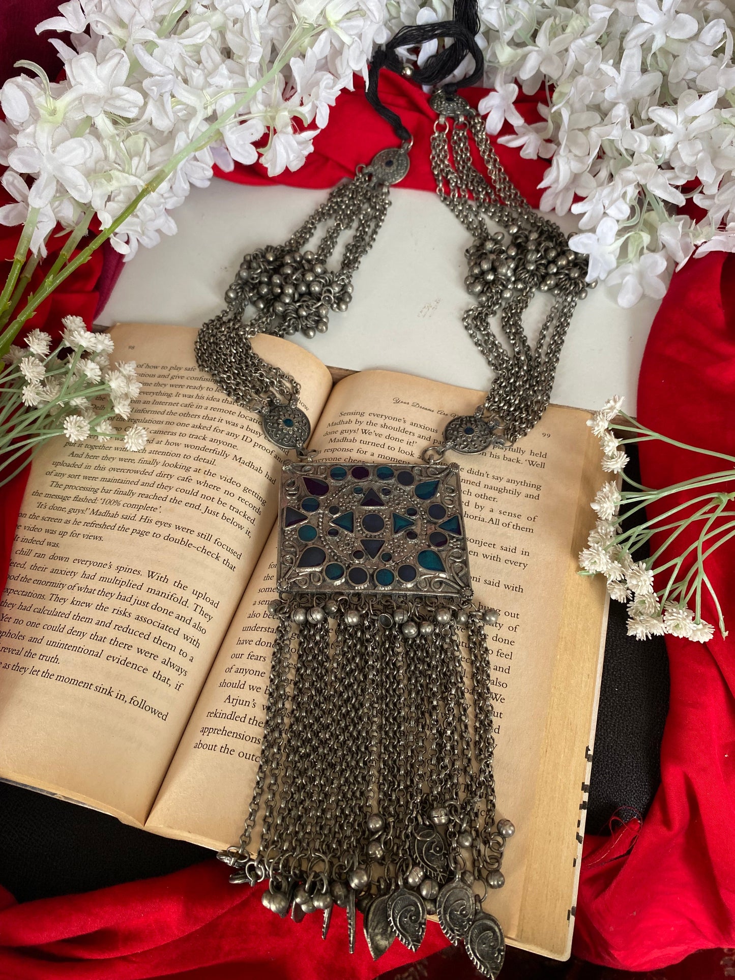 NEHAL LONG NECKLACE Gehnacollections