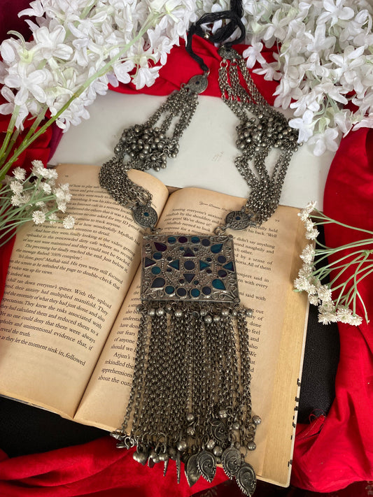 NEHAL LONG NECKLACE Gehnacollections